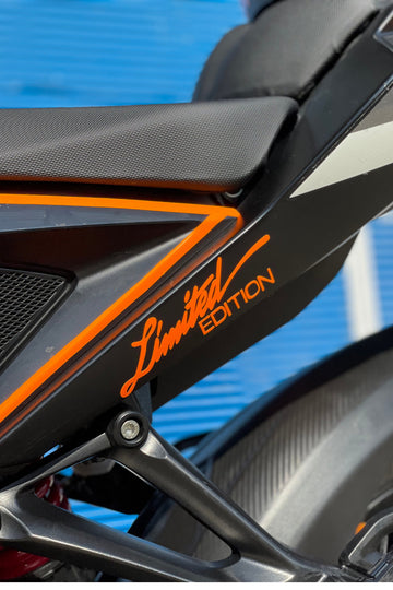 Araba-Kask-Motor için Orafol Neon Turuncu Limited Edition Sticker Etiket (1 Adet)