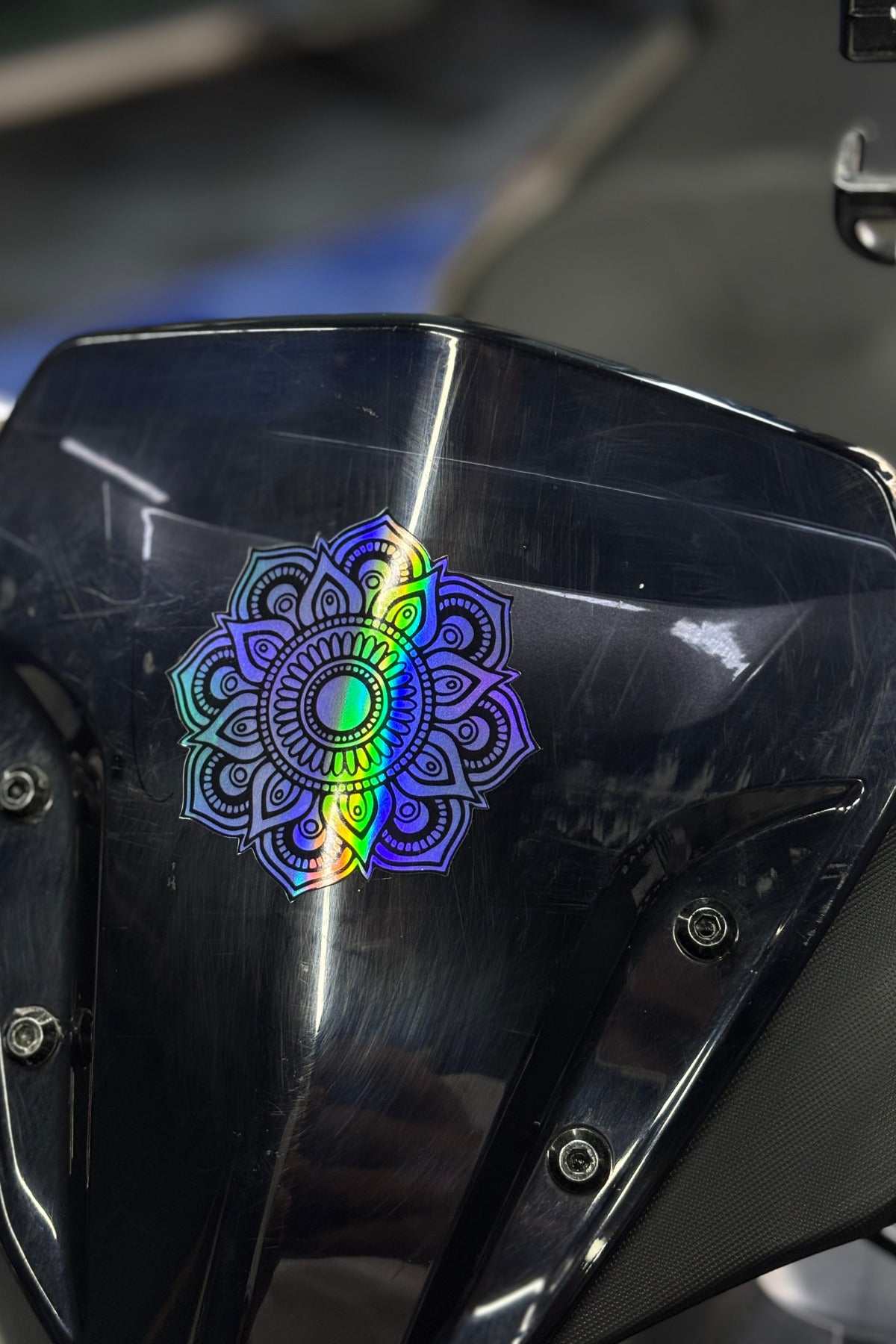 Hologramlı Renk Değiştiren Lotus Çiçeği Sticker Etiket (8CMx8.5CM)