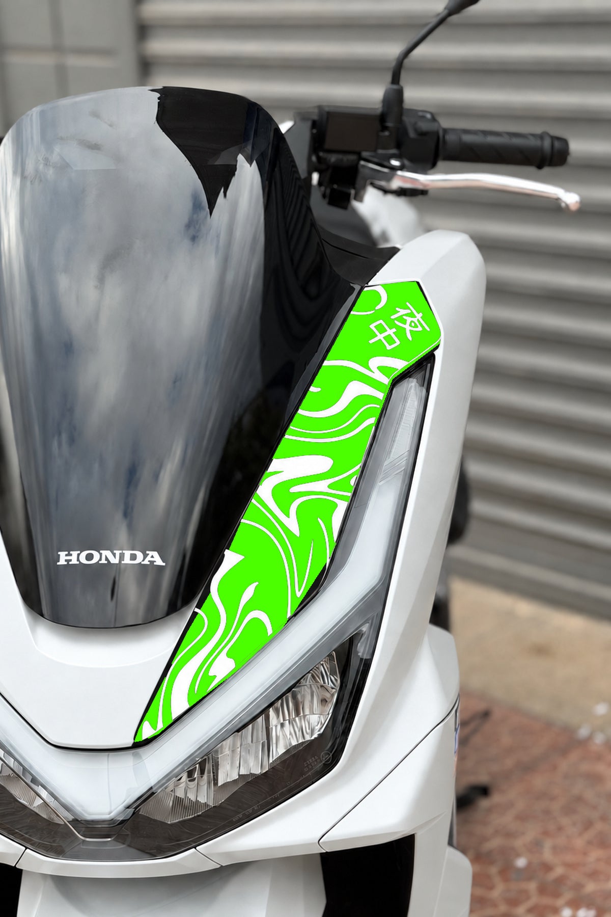 Honda PCX Deluxe Yeni Kasa 2025-2026 Uyumlu Kanji Duman Desenli Ön Panel Sticker