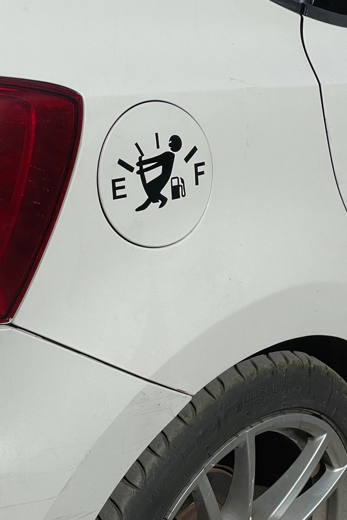 Araba Depo Kapağı için Siyah Dekoratif Sticker Etiket 12CMx8CM (1 Adet)