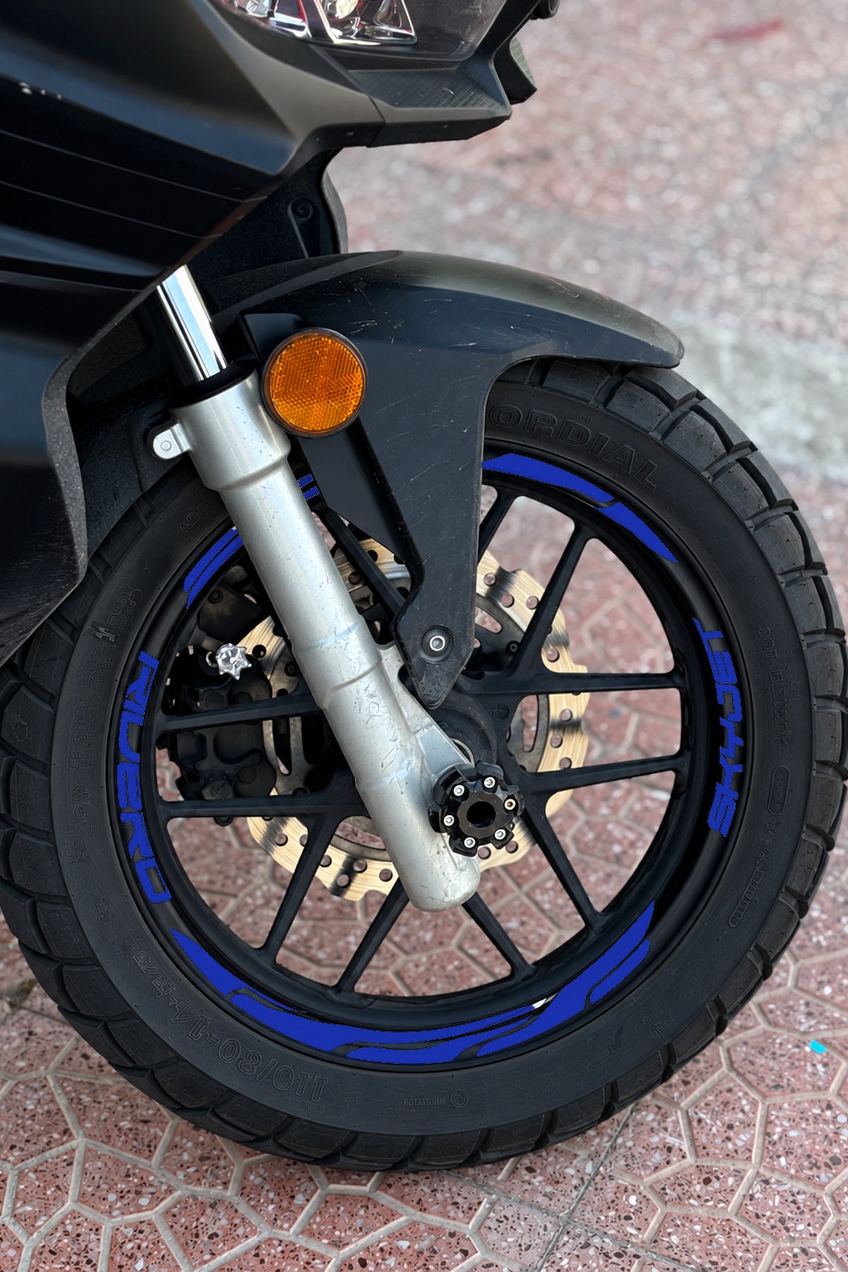 Skyjet Rivero Scooter için 16 Parça Jant Şeridi Sticker Seti (Ön-Arka Yeterli)