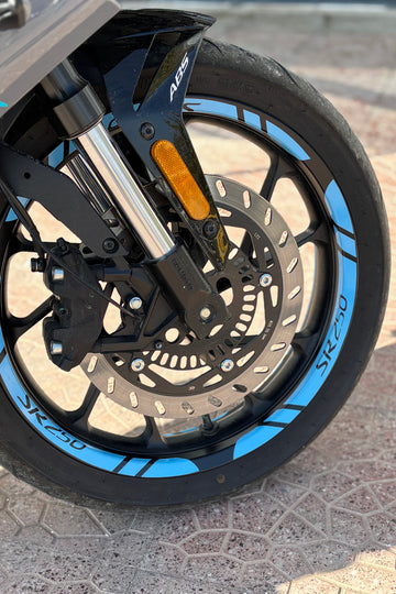 CFMOTO SR250 için Açık Mavi Jant Şeridi Sticker Etiket Seti (12'li)