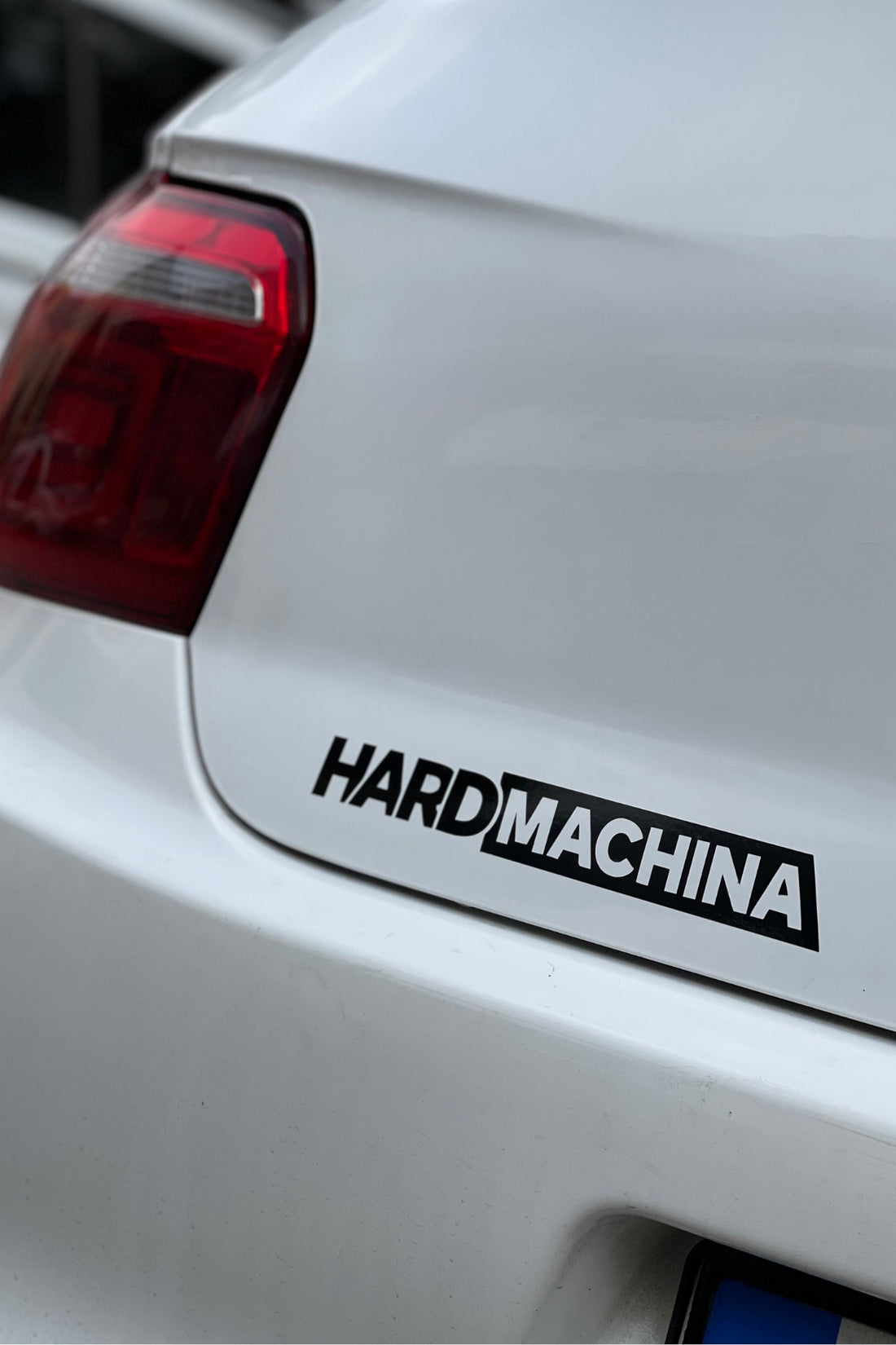 Motor ve Araba için Siyah Renk Hard Machina Sticker Etiket (1 Adet)