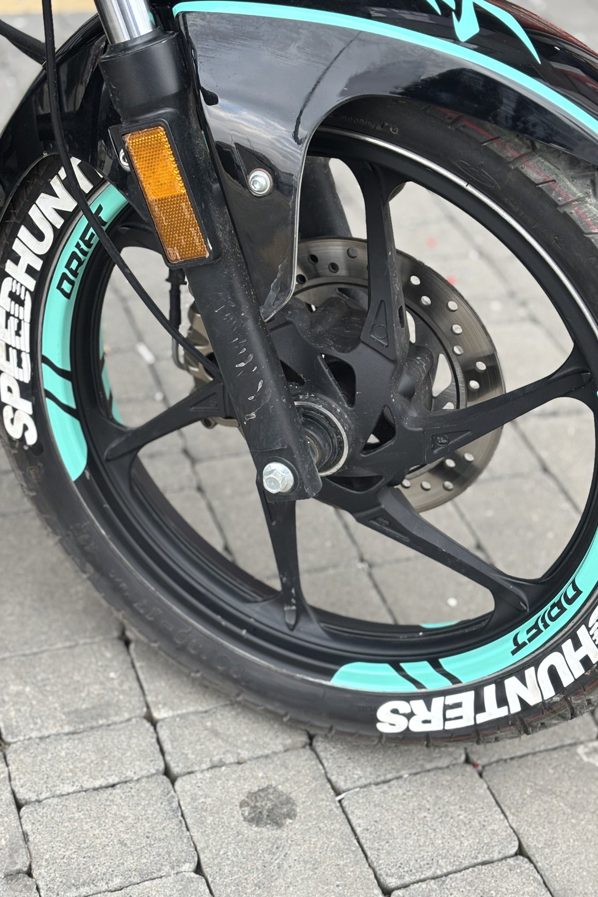 Mondial Drift-L için Nane Yeşili Jant Şeridi Sticker Etiket Seti (8 Parça)