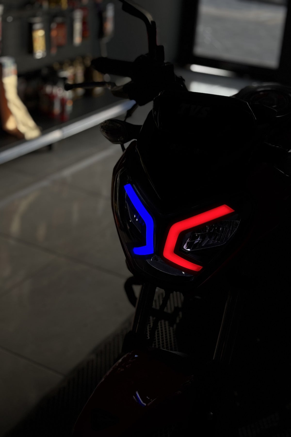 TVS Raider Gündüz Farı için Renkli Far Filmi Sticker