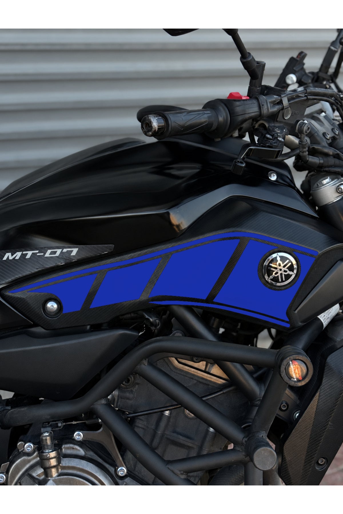 Yamaha MT-07 İÇİN Yan Plastik Panellere Uyumlu Grenaj Sticker (Sağ ve Sol) (2014-2017 Yılları Arası)