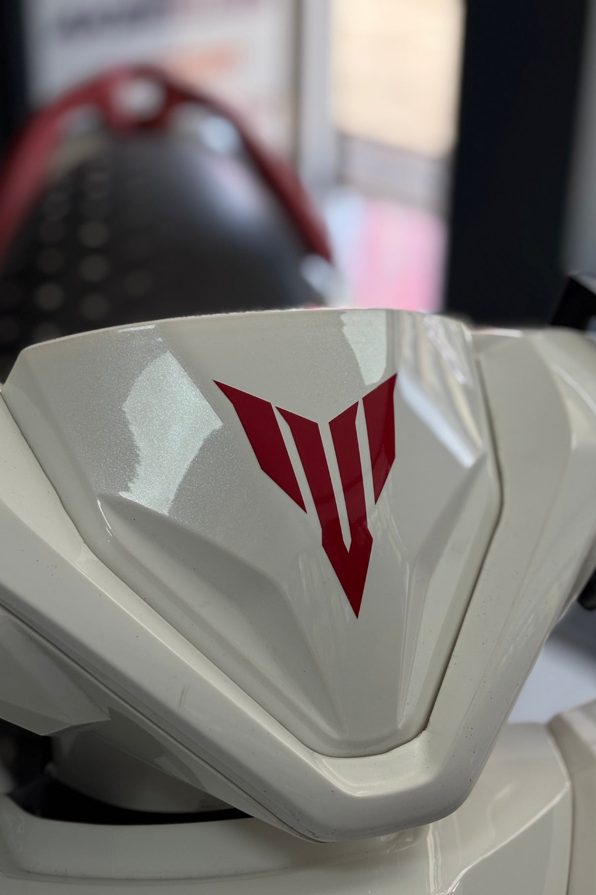 Motor ve Kask için Ufak MT Logo Sticker Etiket (10CM)