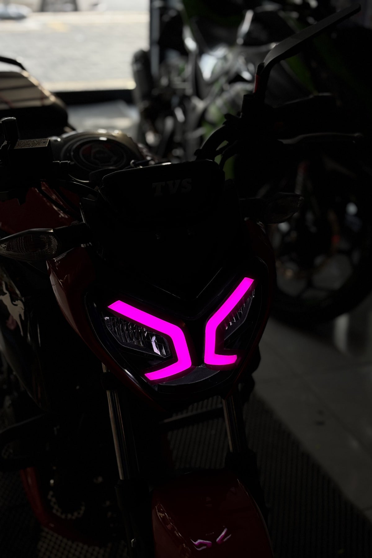 TVS Raider Gündüz Farı için Renkli Far Filmi Sticker