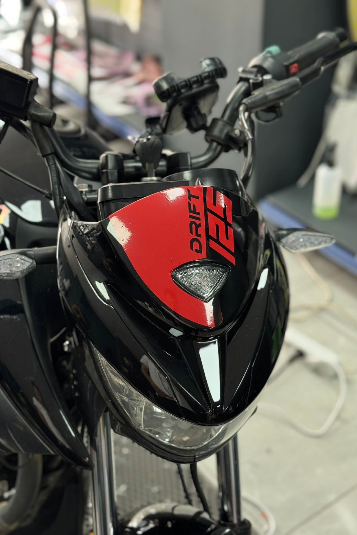 Mondial Drift-L için Drift 125 Kafa Sticker Etiket