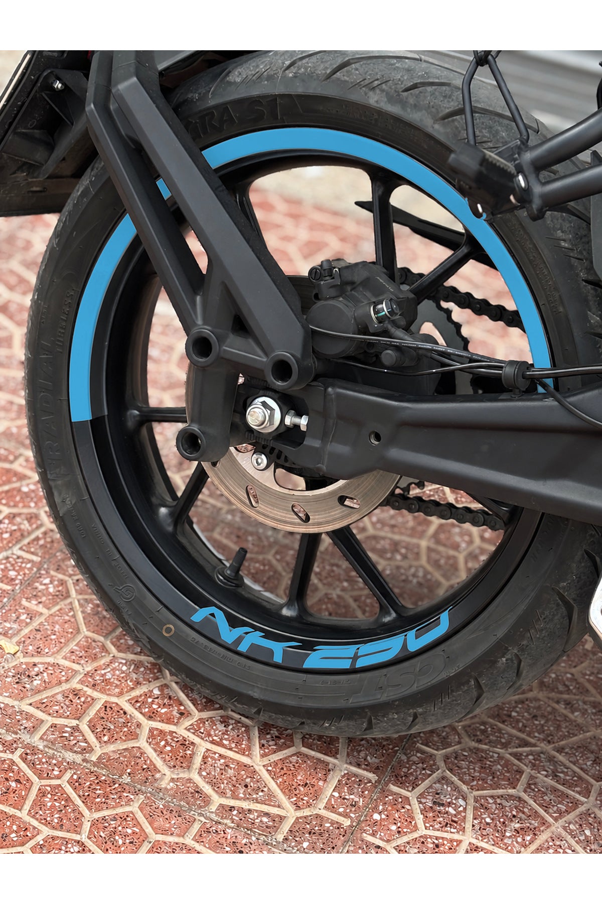 CFMOTO NK250 için Yarım Jant+ NK250 Yazıları Jant Şeridi Sticker Seti (Ön-Arka Yeterli)