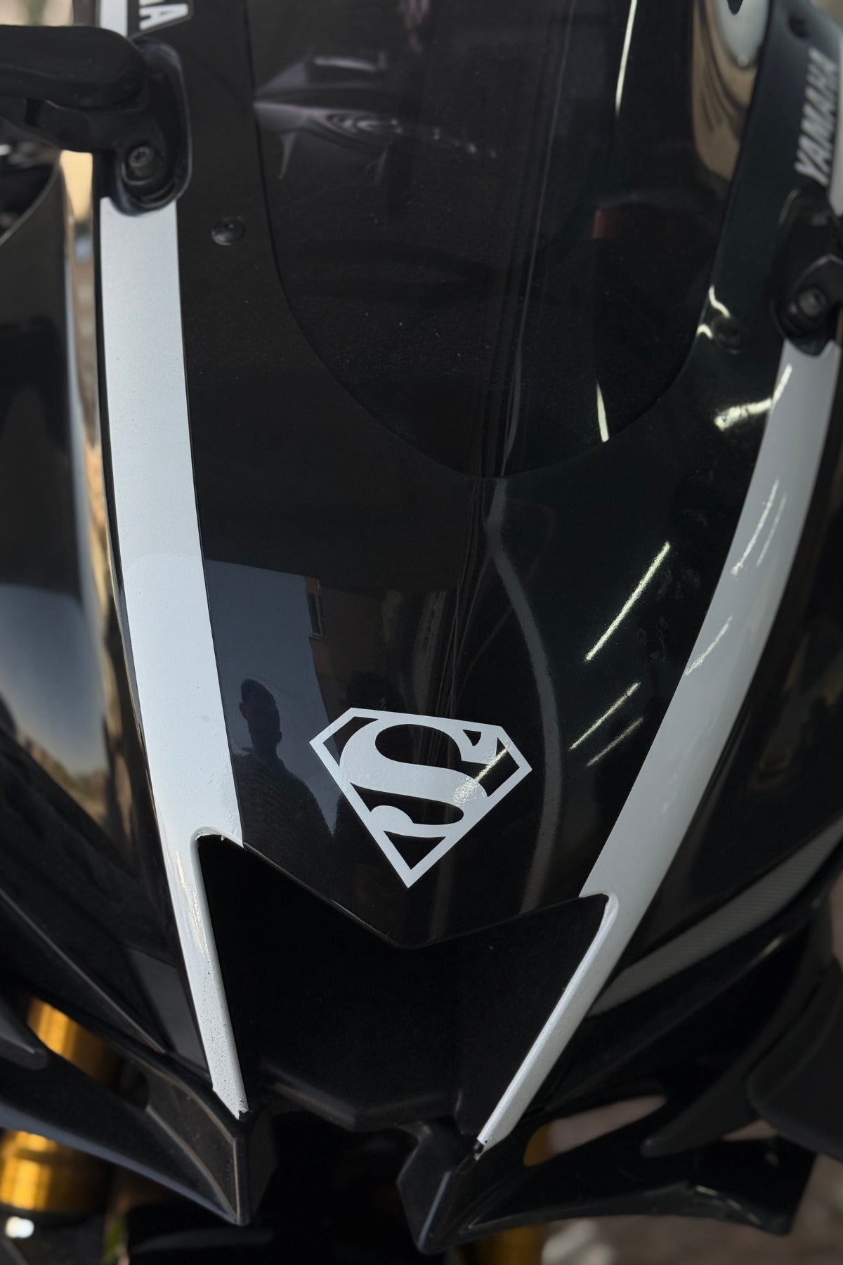 Motor-Araba-Laptop için Beyaz Superman Sticker ( 8CMX6CM) 1 Adet