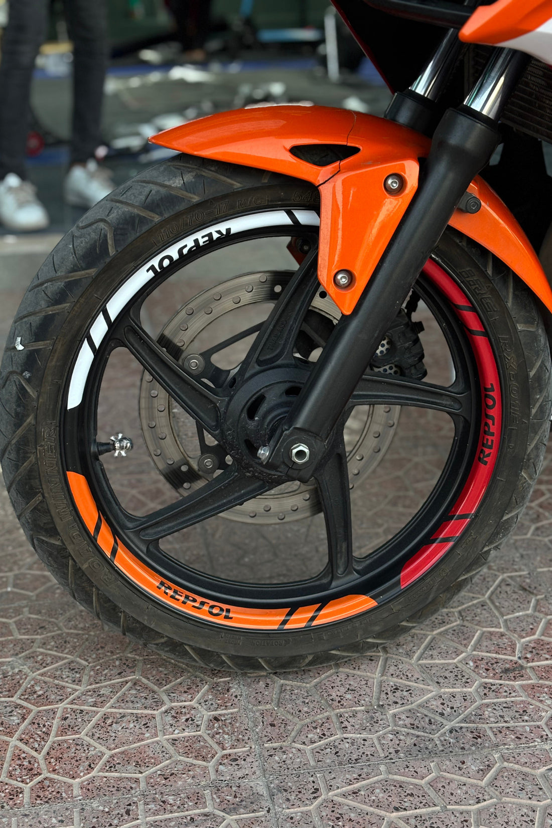 Honda Repsol 3 Renkli Turuncu-Kırmızı-Beyaz Renki Jant Şeridi Sticker