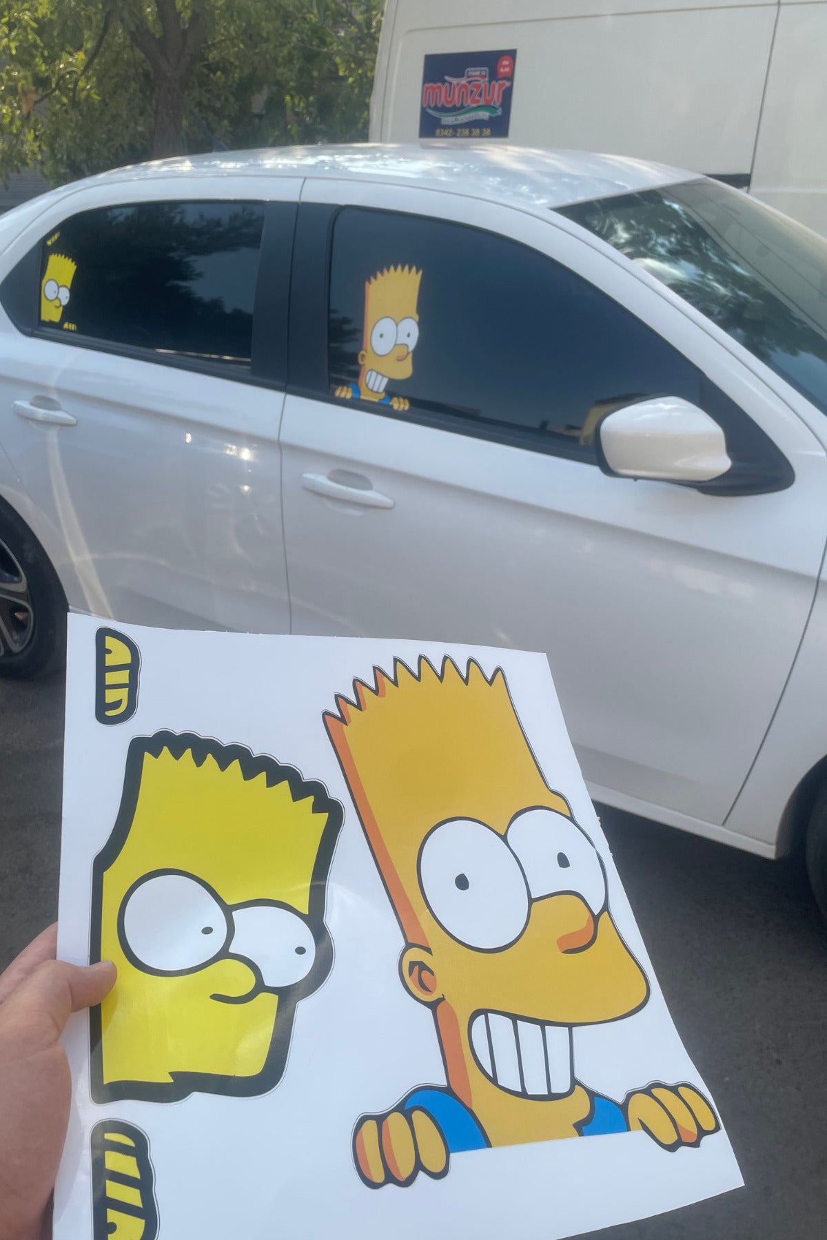 Araba Camı için Simpsonlar Seti Sticker Etiket (Sağ Taraf için) 2'li Set 30CMx20CM