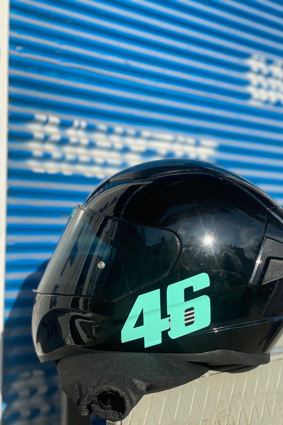 Motor ve Kask için Orafol Nane Yeşil Renk 46 Yarış Stili Sticker Etiket 12CMx6CM ( 1 Adet)