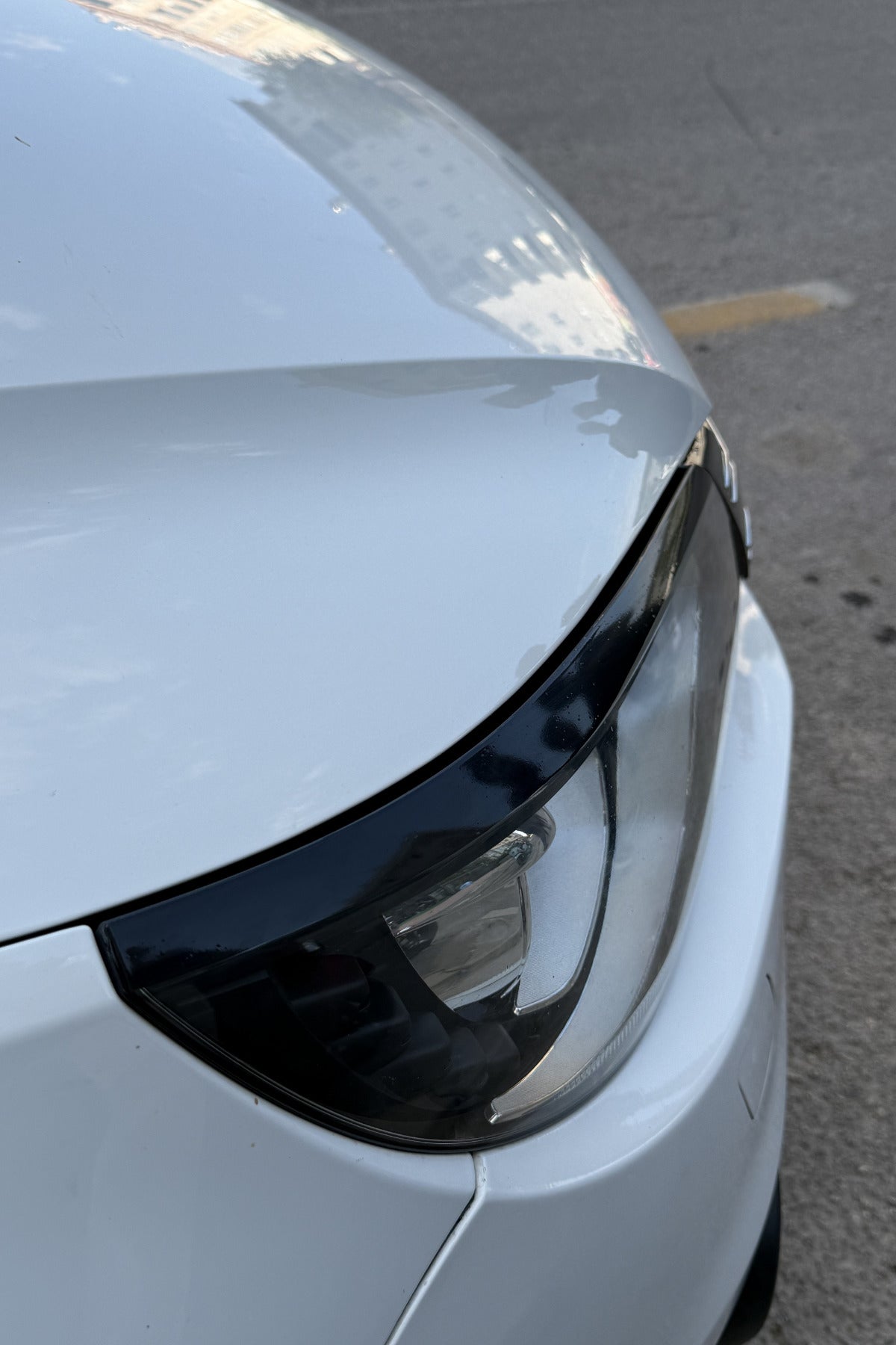 Volkswagen Tiguan için Siyah Renk Far Kaşı Sticker Etiket (Sağ ve Sol )