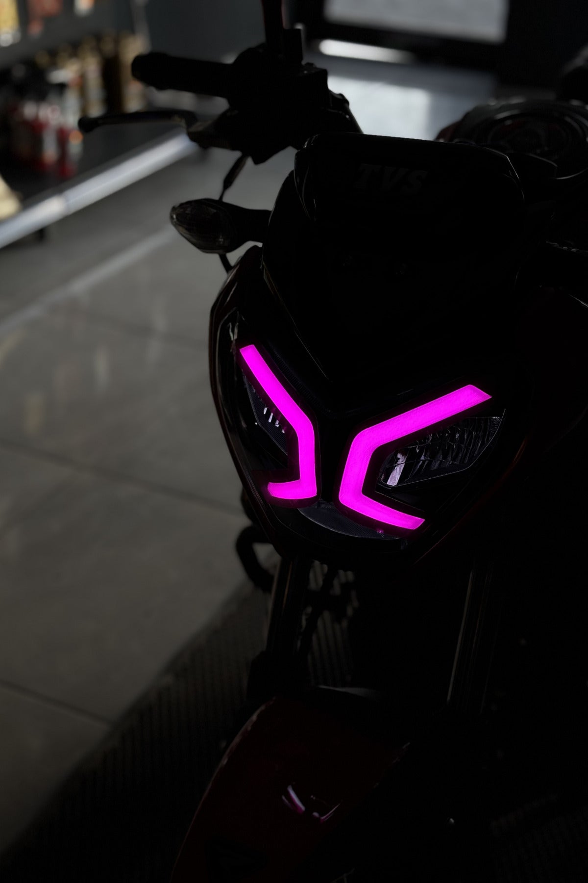 TVS Raider Gündüz Farı için Renkli Far Filmi Sticker