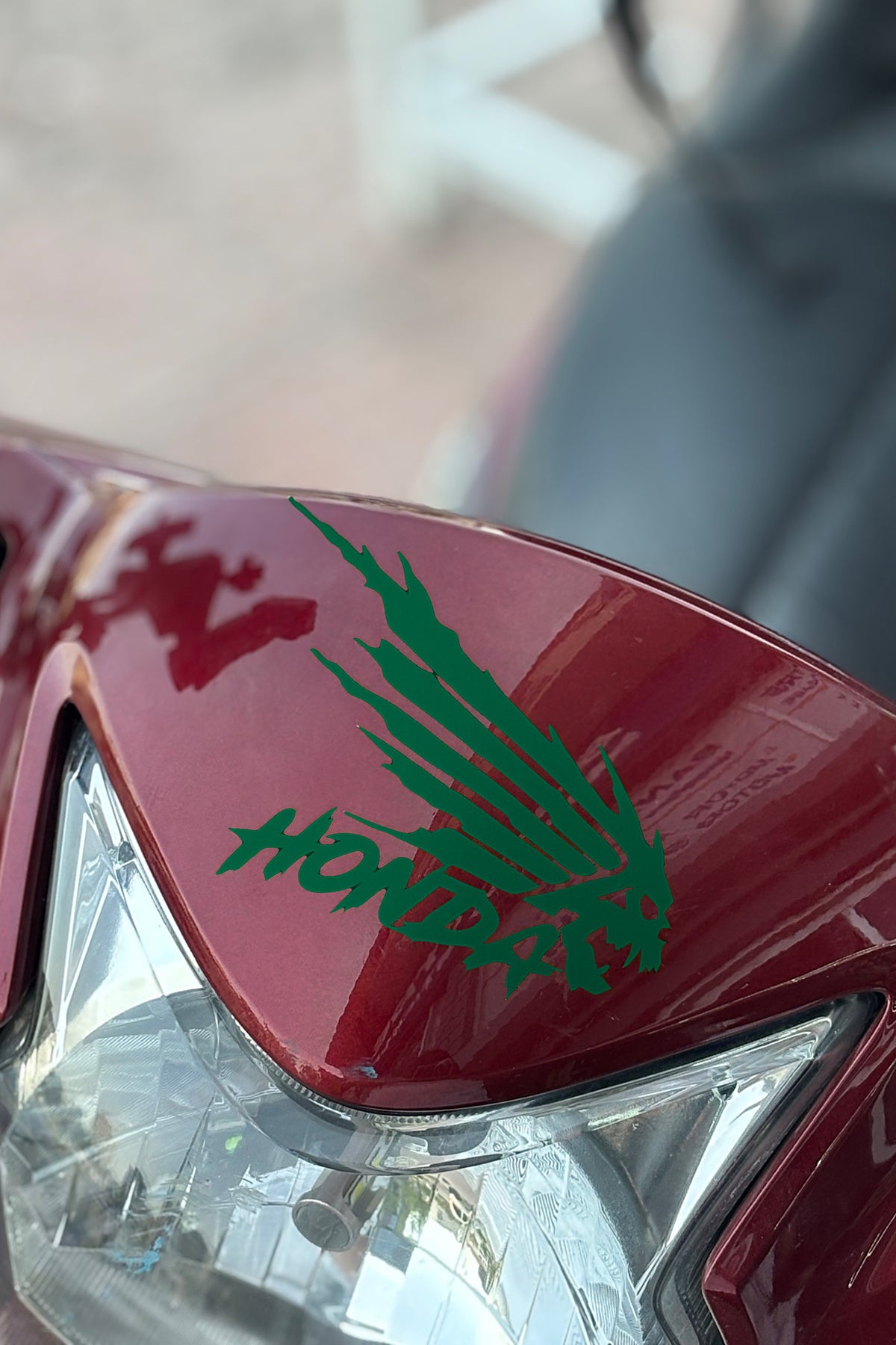 Honda Motosiklet Grubu için Canavarlı Logo Sticker Etiket (12CM) (1 Adet)