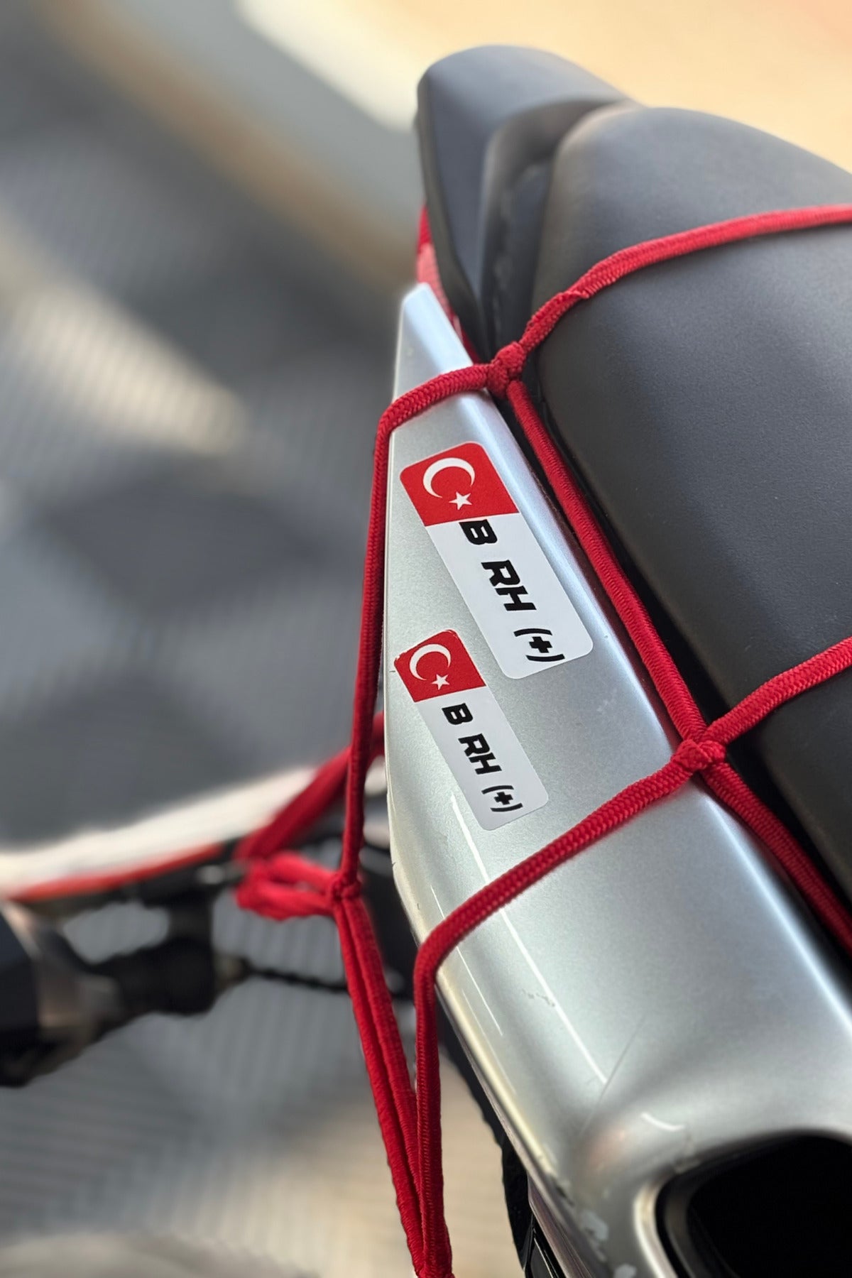 Motosiklet ve Kask için Kan Grubu Sticker Seti (2'li) (STİCKERDIR)