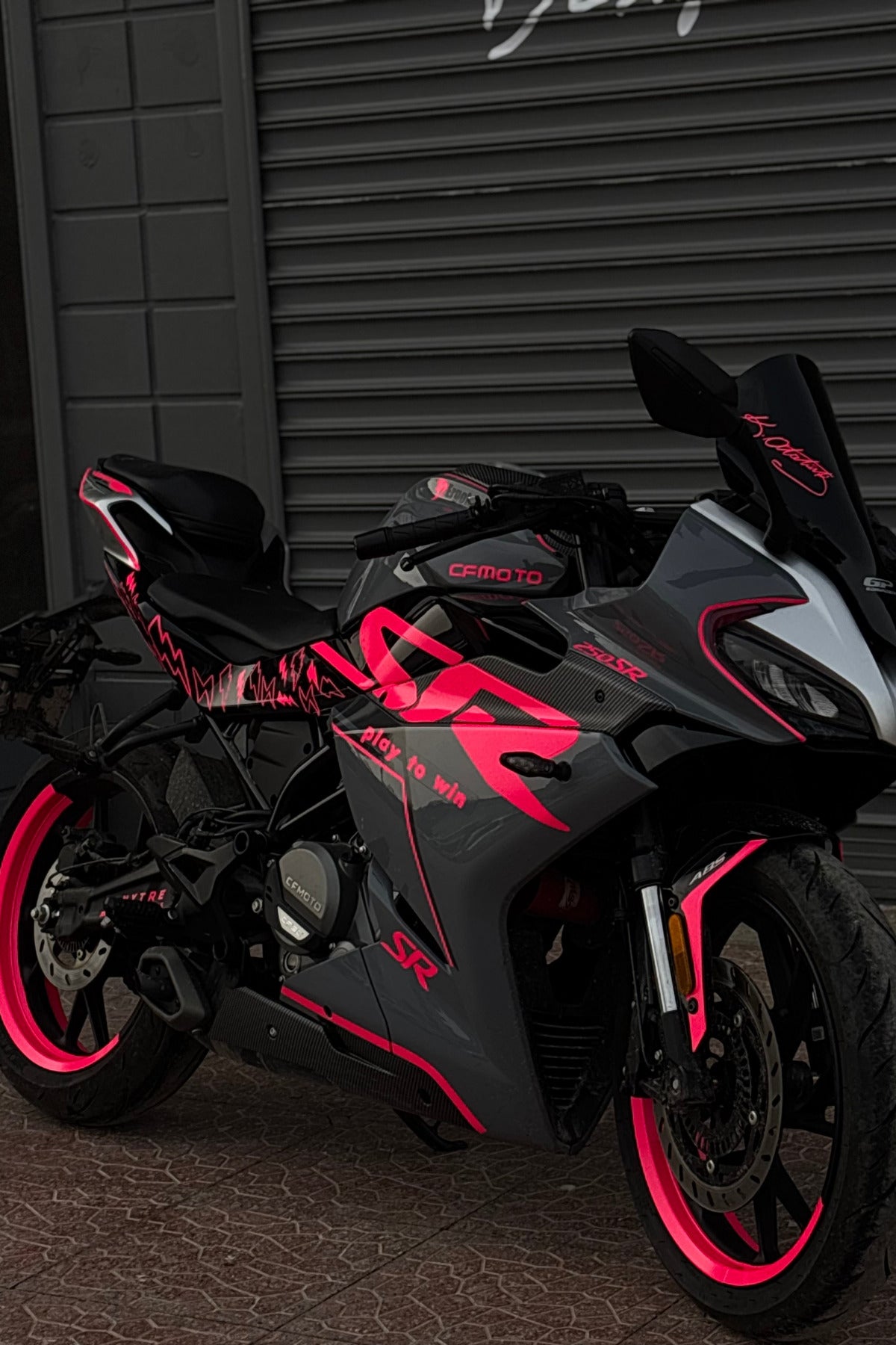CFMOTO 250SR için Komple Parçalı Detay Sticker Seti