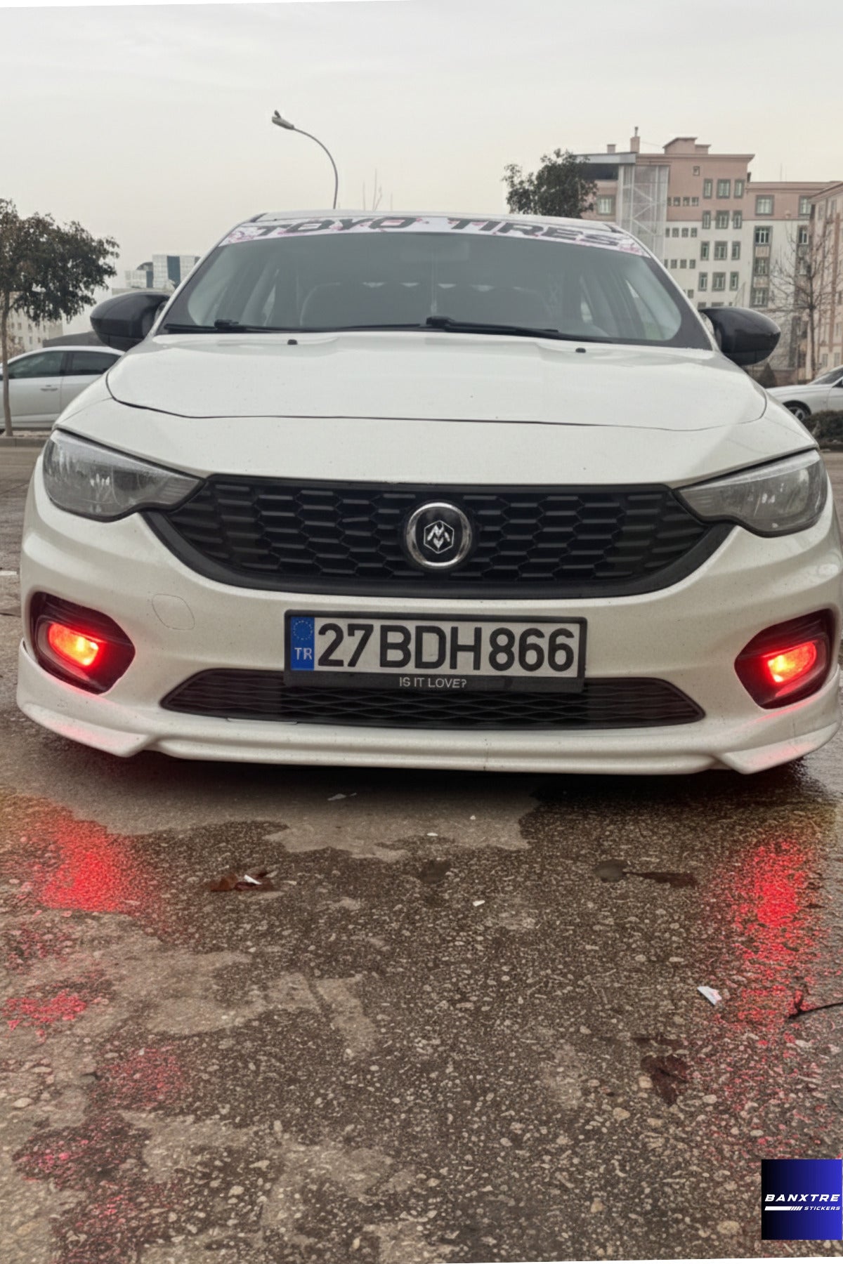 Fiat Egea için Sağ ve Sol Far Sticker Seti