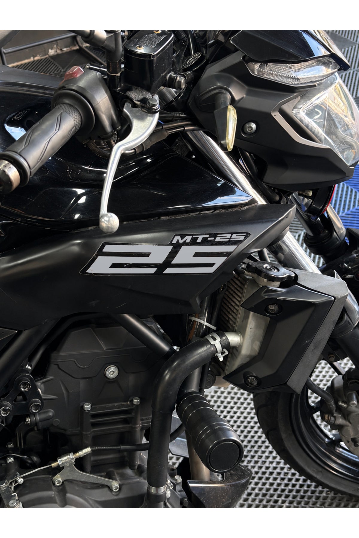 Yamaha MT-25 Eski Kasa için Orijinal Renkli Sticker Seti (Sağ ve Sol )
