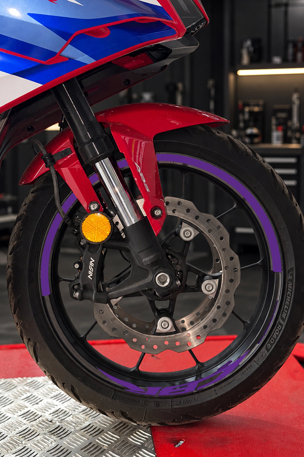 Honda CBR Motosiklet Grubu için CBR Yazılı Yarım Jant Şeridi Sticker Seti (Ön ve Arka Yeterli)