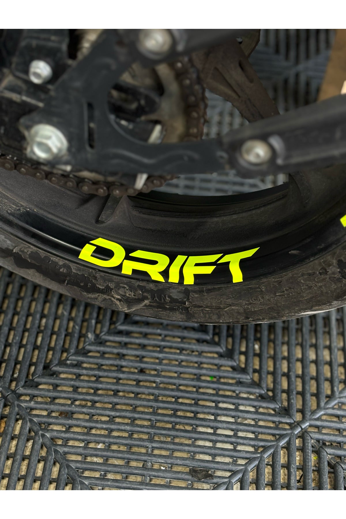 Mondial Drift-L için Jant içi Drift Yazısı Sticker Etiket (4 Adet)