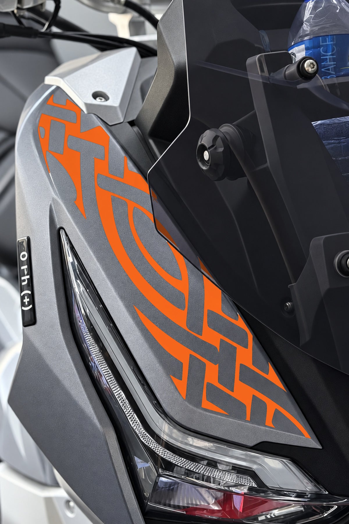 RKS Freccia Scooter için Ön Panel Tribal Desen Sticker Etiket ( 1 Adet)