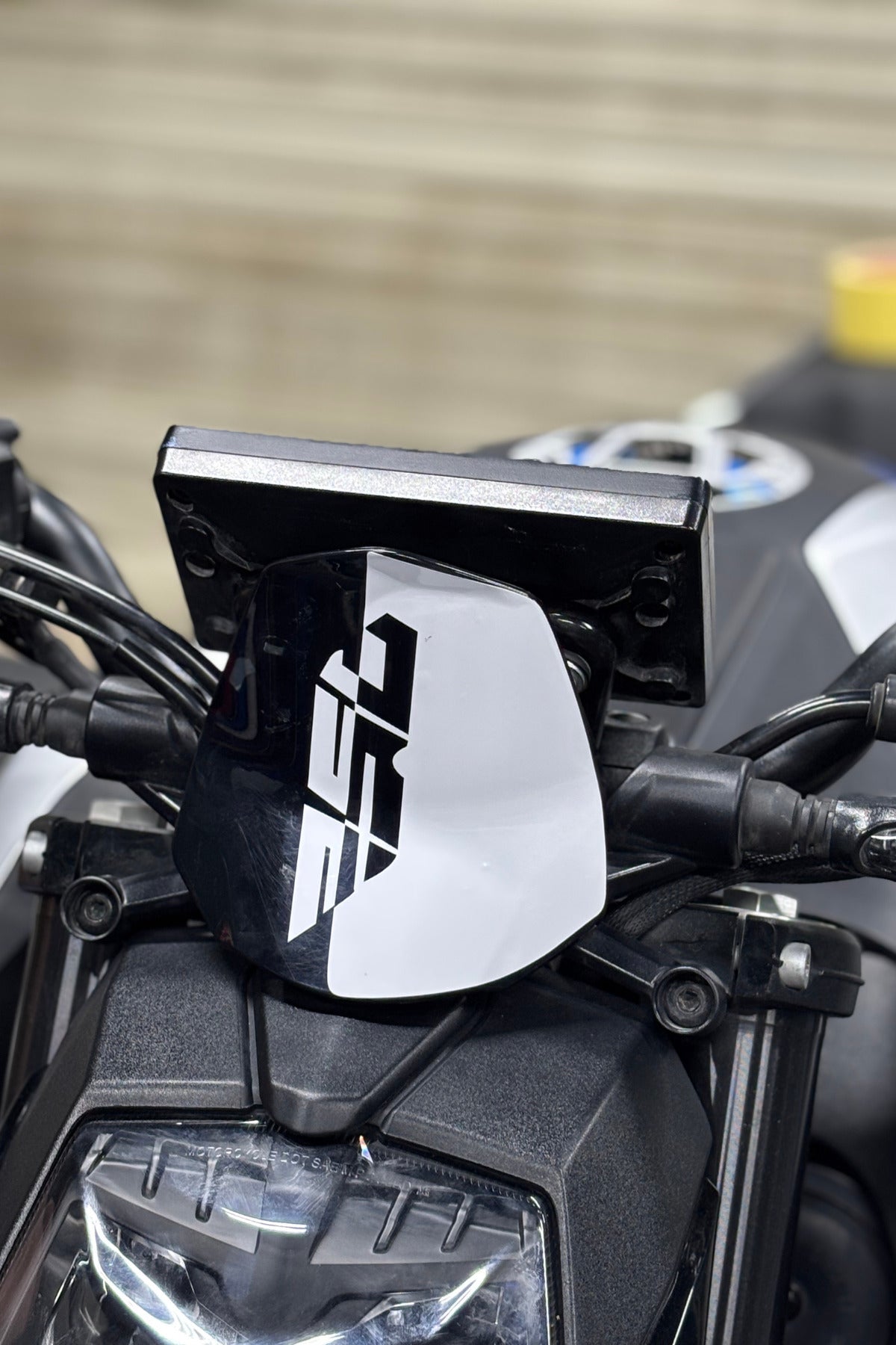 CFMOTO NK250 için Ön Siperlik Detay Sticker