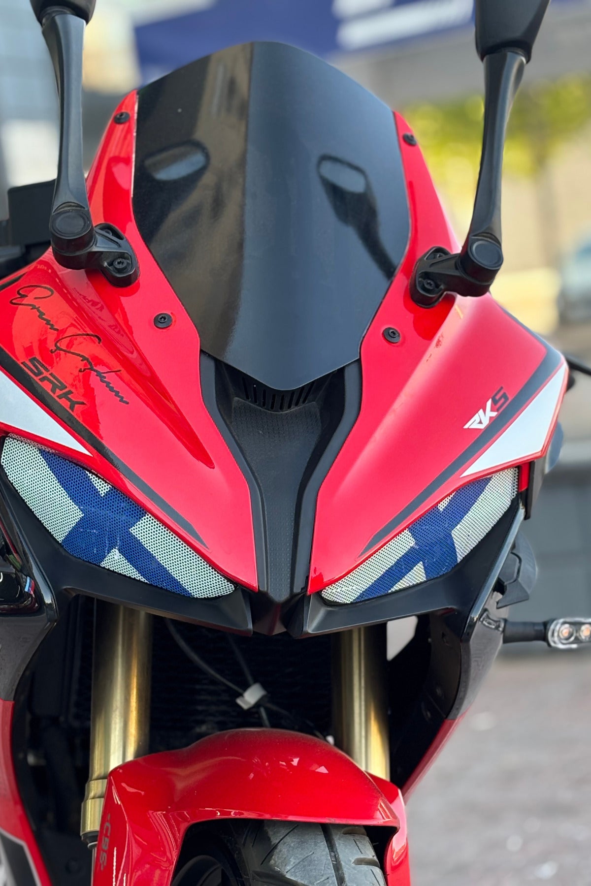 RKS SRK125 için Far Üstü Sticker Delikli Aydınlatma Engellemez (Sağ ve Sol)