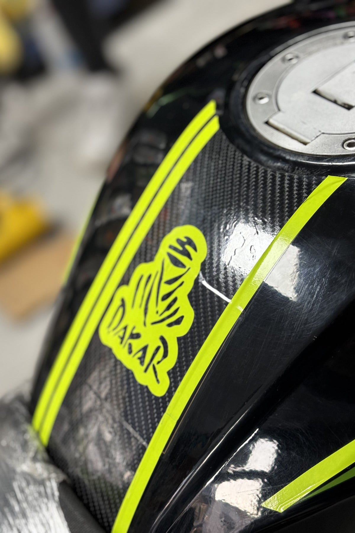Motor-Araba-Kask için Neon Sarı Dakar Rally Sticker Etiket (1 Adet)