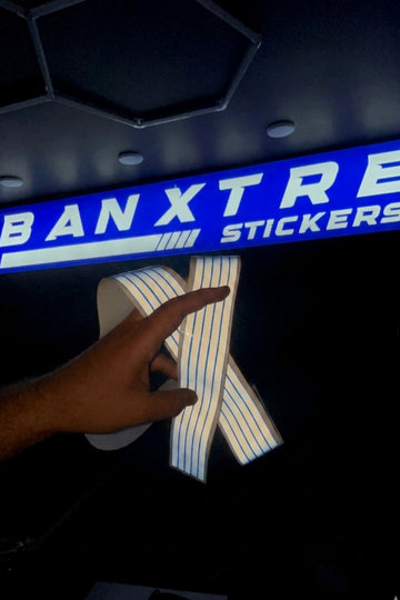 Motosiklet ve Kask için Ultra Reflektörlü Sticker Gece Işıkta Parlayan Şeritler (5 Parça Toplam 5 Metre)