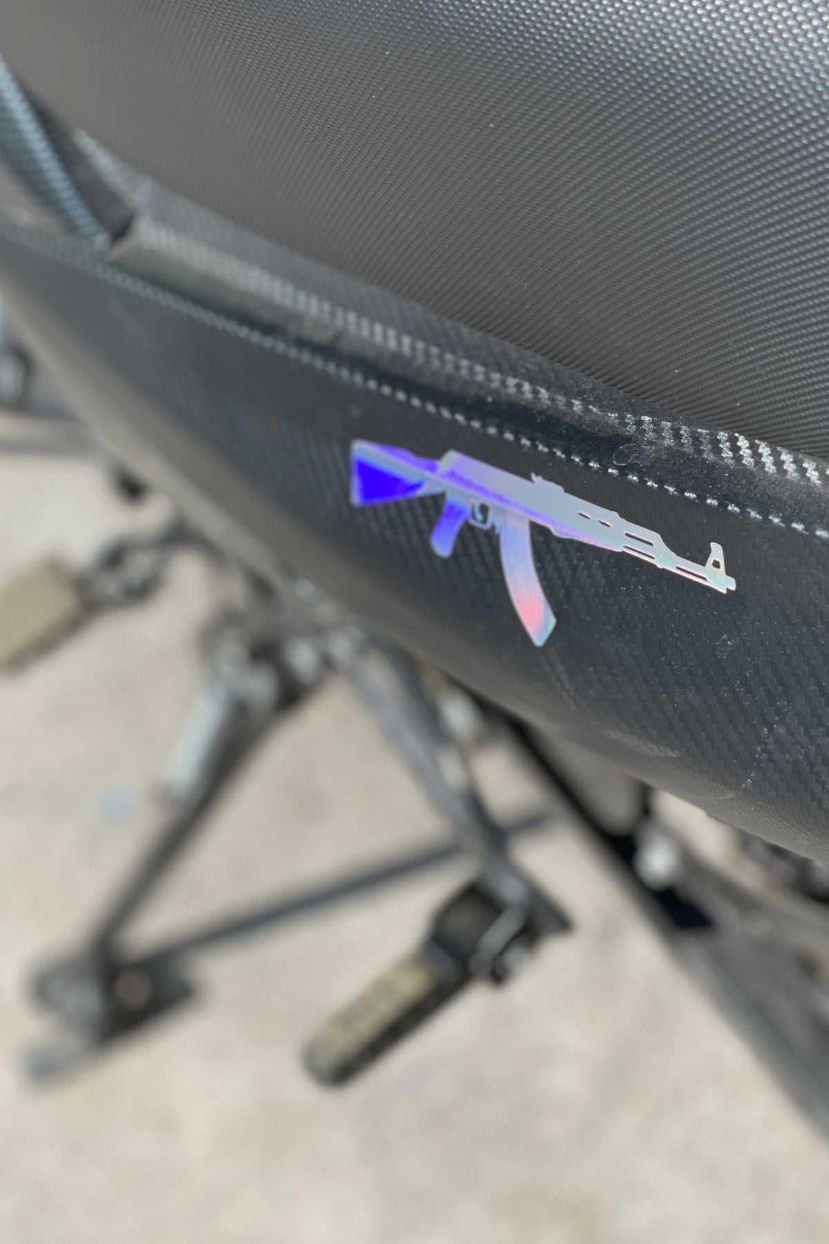 Motor-Araba-Kask Uyumlu Hologramlı Renk Değiştiren Kalaşnikov Ak-47 Keleş Sticker Etiket 14CMx4CM