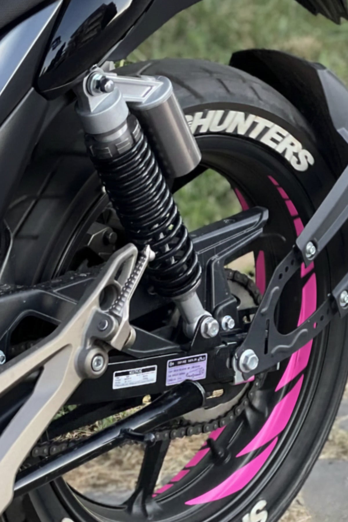 17 Inch Jantlara Uyumlu 8 Parça Tüm Jantlara Yeten Jant Şeridi Sticker Seti
