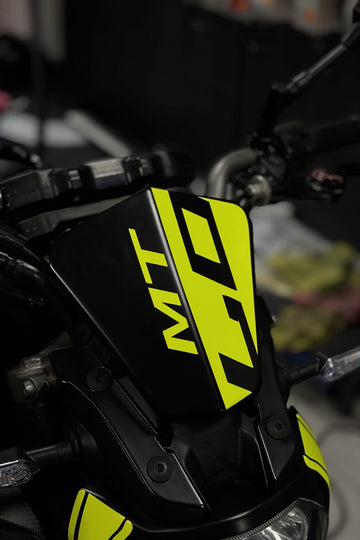 Yamaha MT-07 için Neon Sarı Kafa Siperlik Kısmı için Sticker Etiket  (2015-2017)