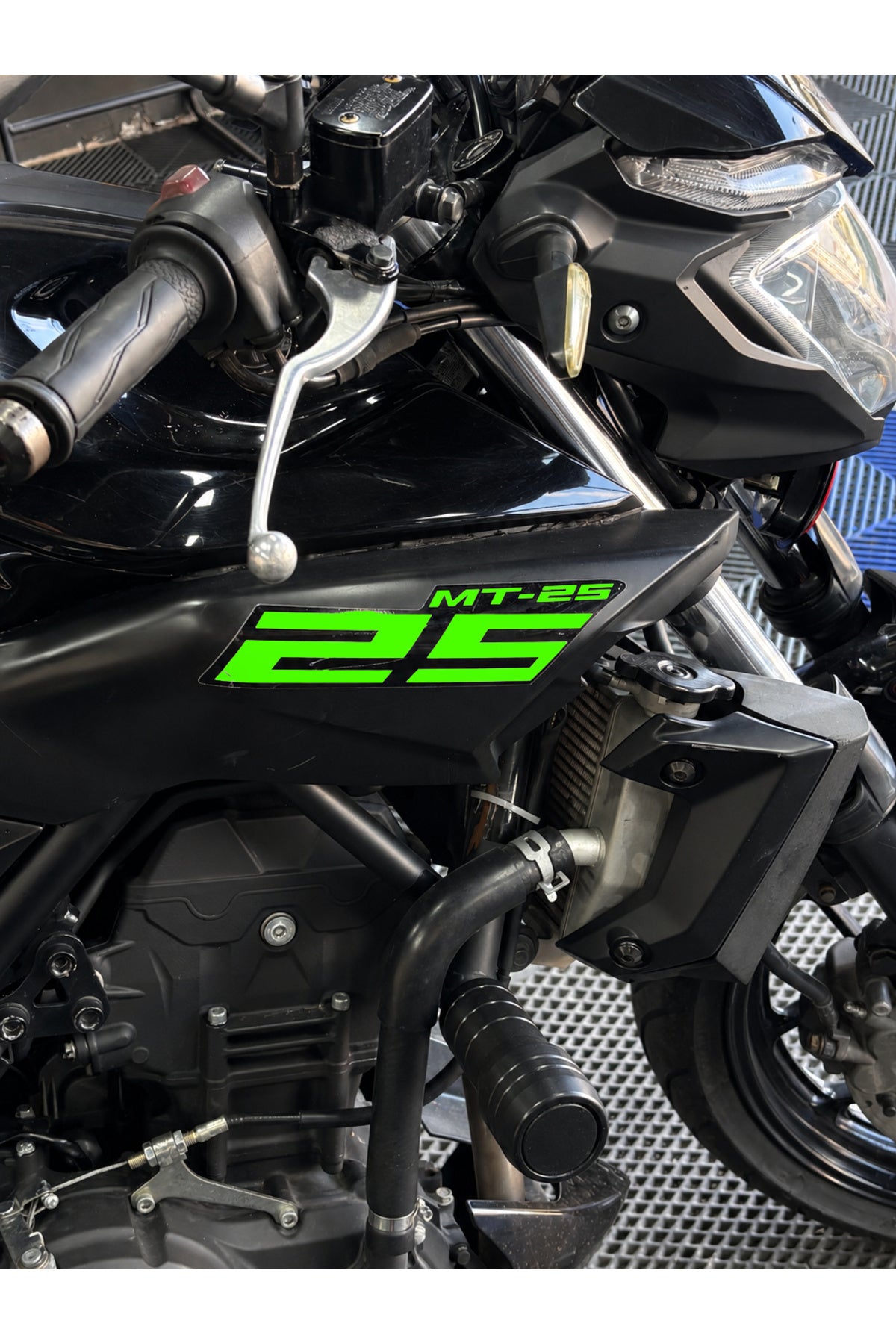 Yamaha MT-25 Eski Kasa için Orijinal Renkli Sticker Seti (Sağ ve Sol )