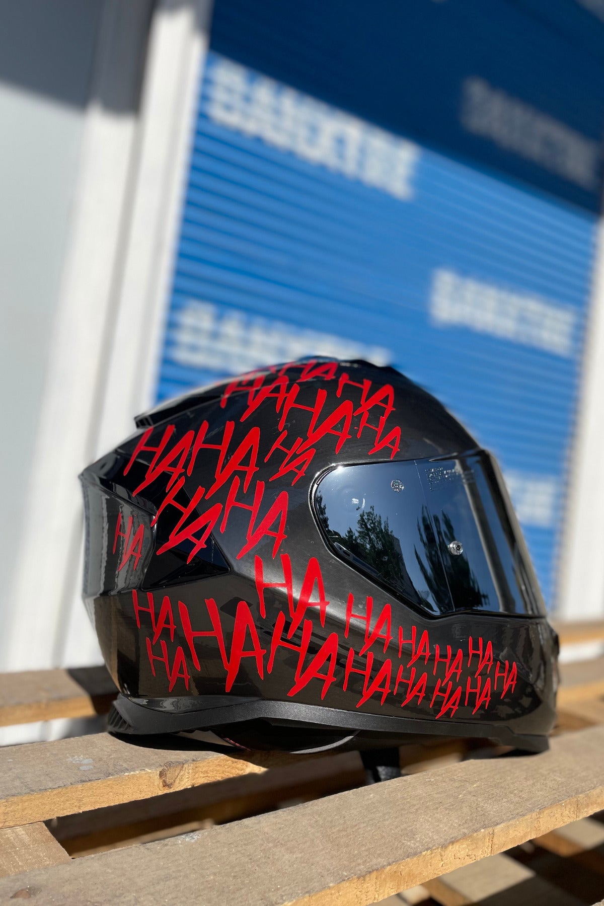Dekoratif Kırmızı Hahaha Sticker Motor-Araba-Kask  için Etiket 30CMx15CM (1 Adet)