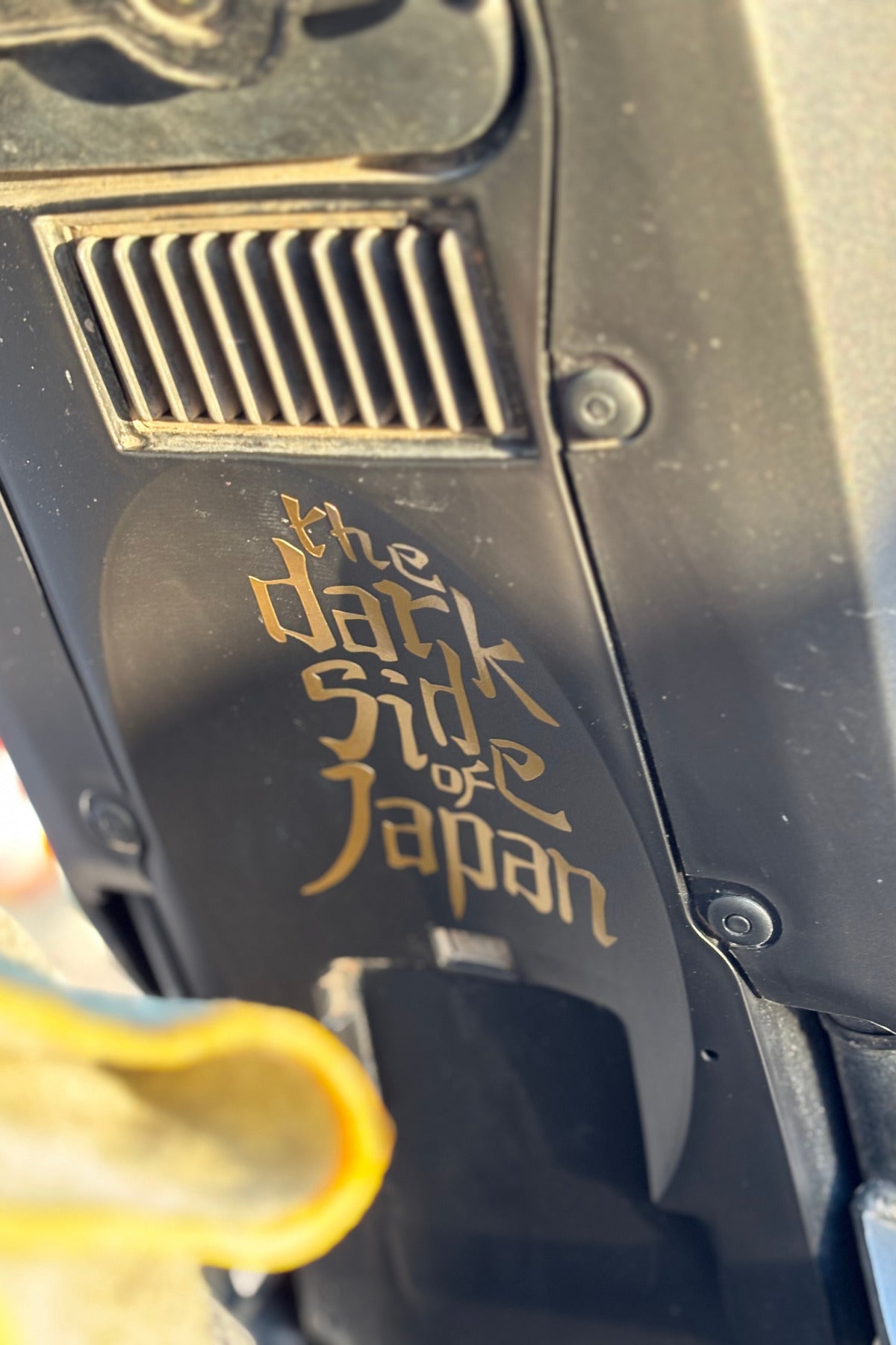 Motor için Mat Gold Renk The Dark Side of Japan Sticker Etiket (1 Adet)