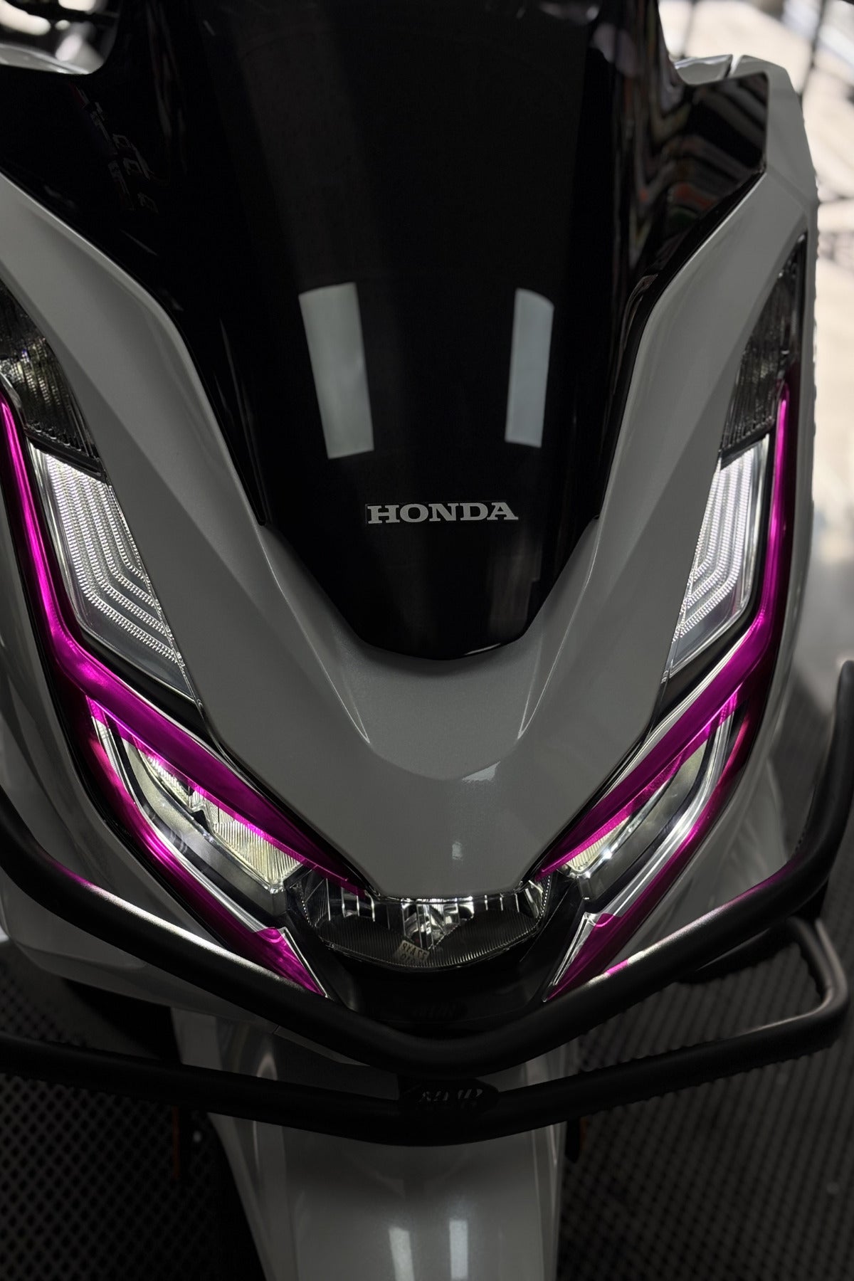Honda PCX Gündüz Led için Far Tasarım Folyosu Sticker