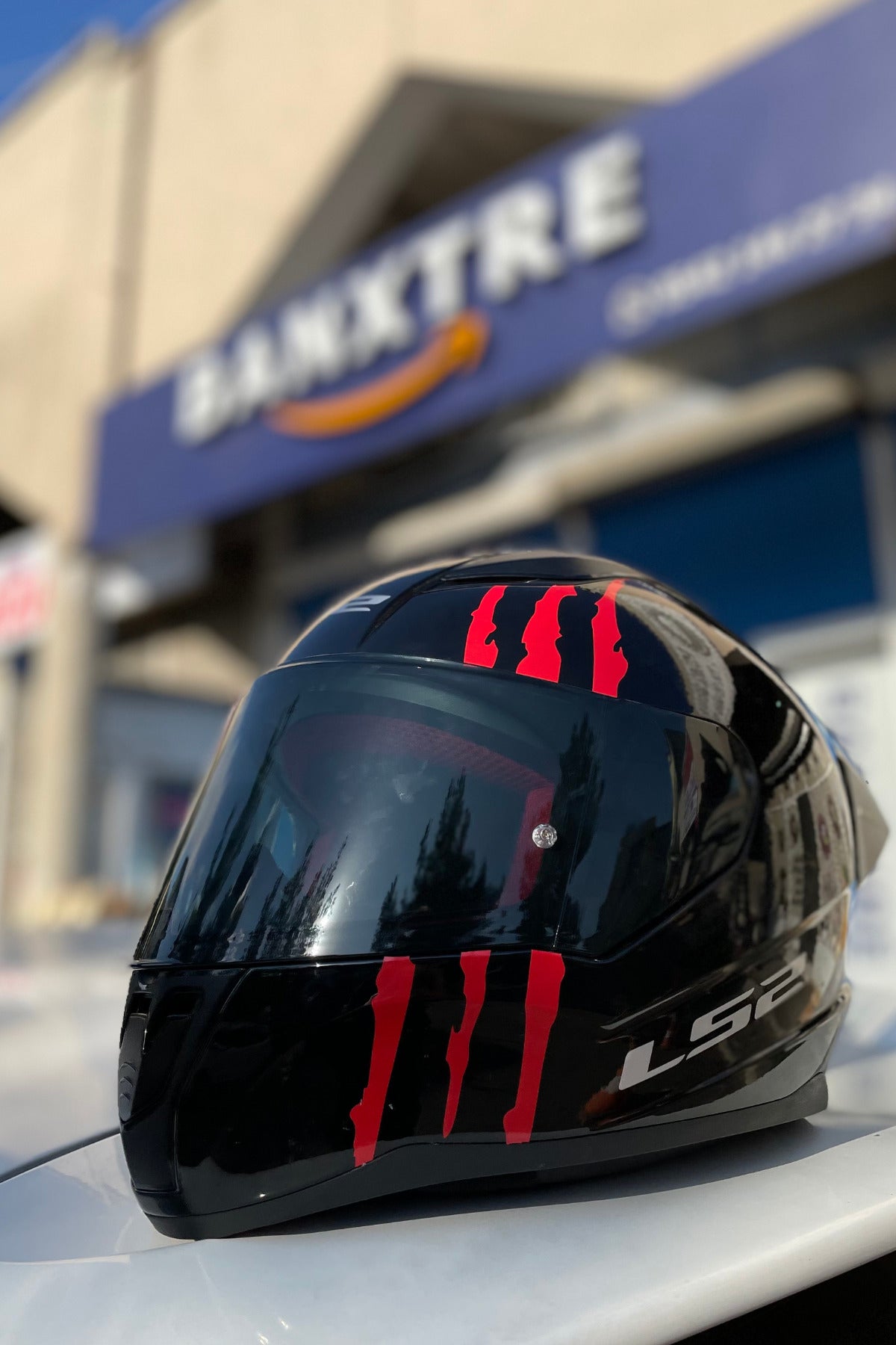 Kask için Dekoratif Kırmızı Pençe İzi Sticker Etiket 18CMx6CM (1 Adet)