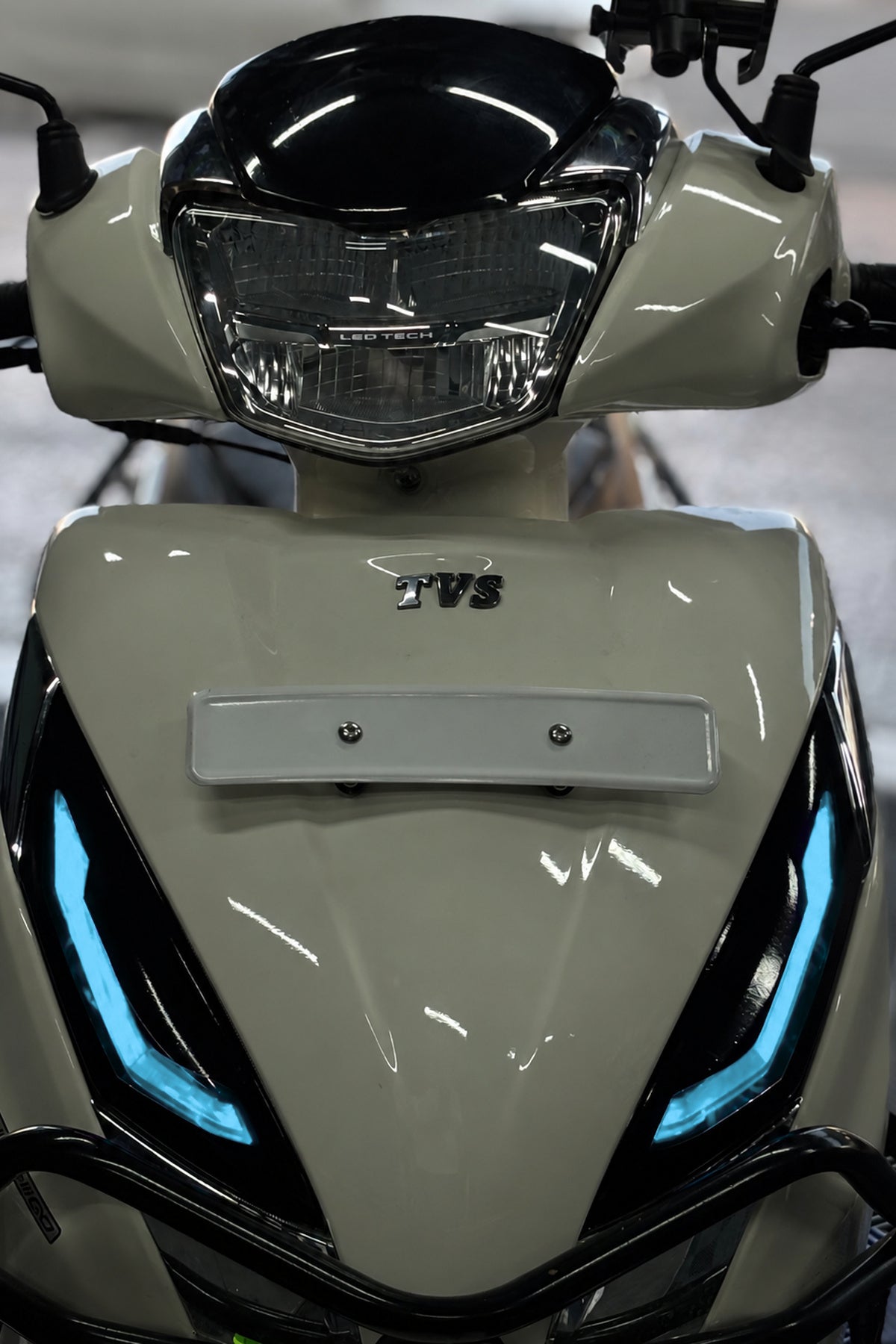 TVS Jupiter 125 için Sinyal Tasarım Seti (Renkli Film+Siyah Folyo) Hazır Kesim
