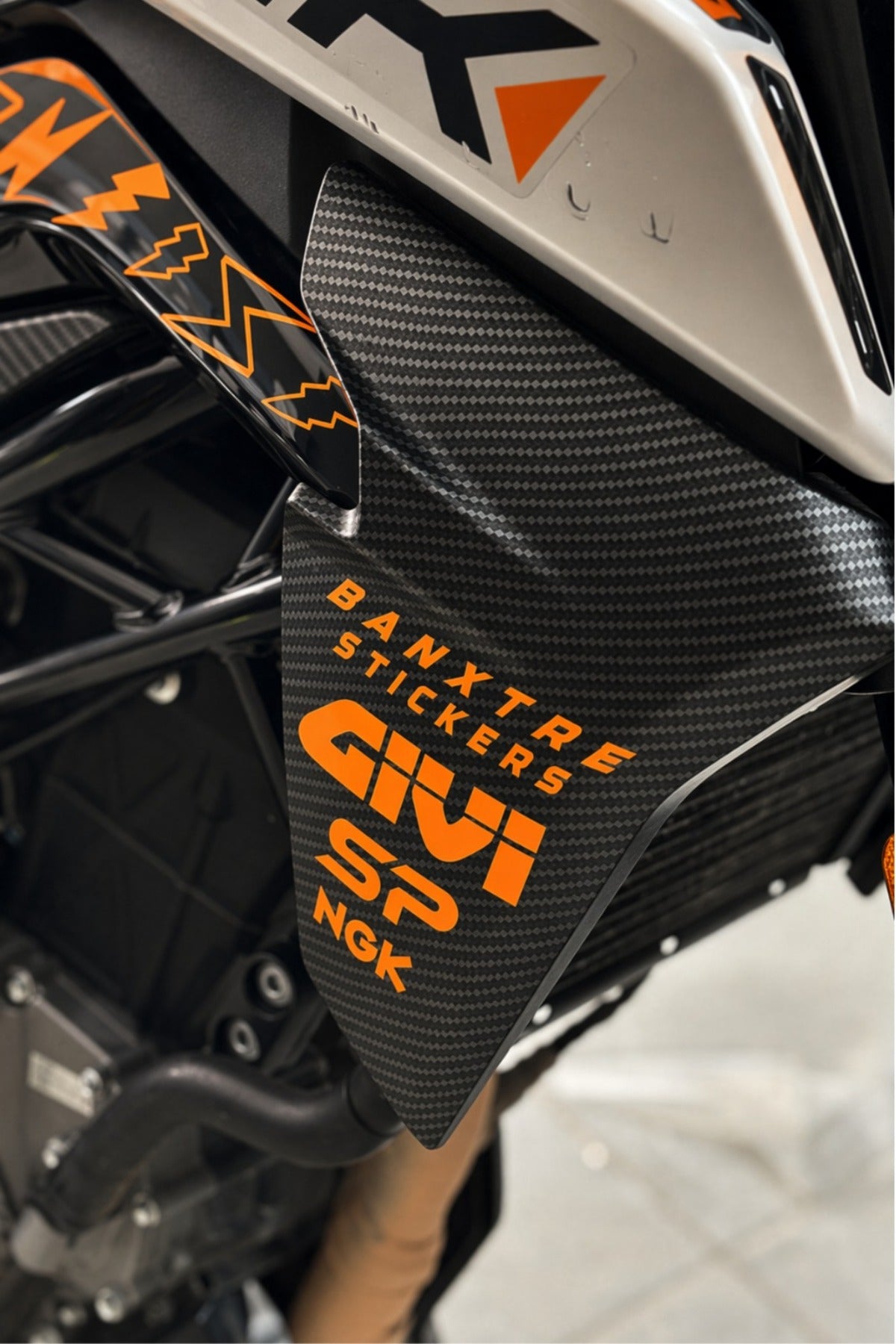 CFMOTO NK250 için Yan Kapak Sponsor Sticker Seti