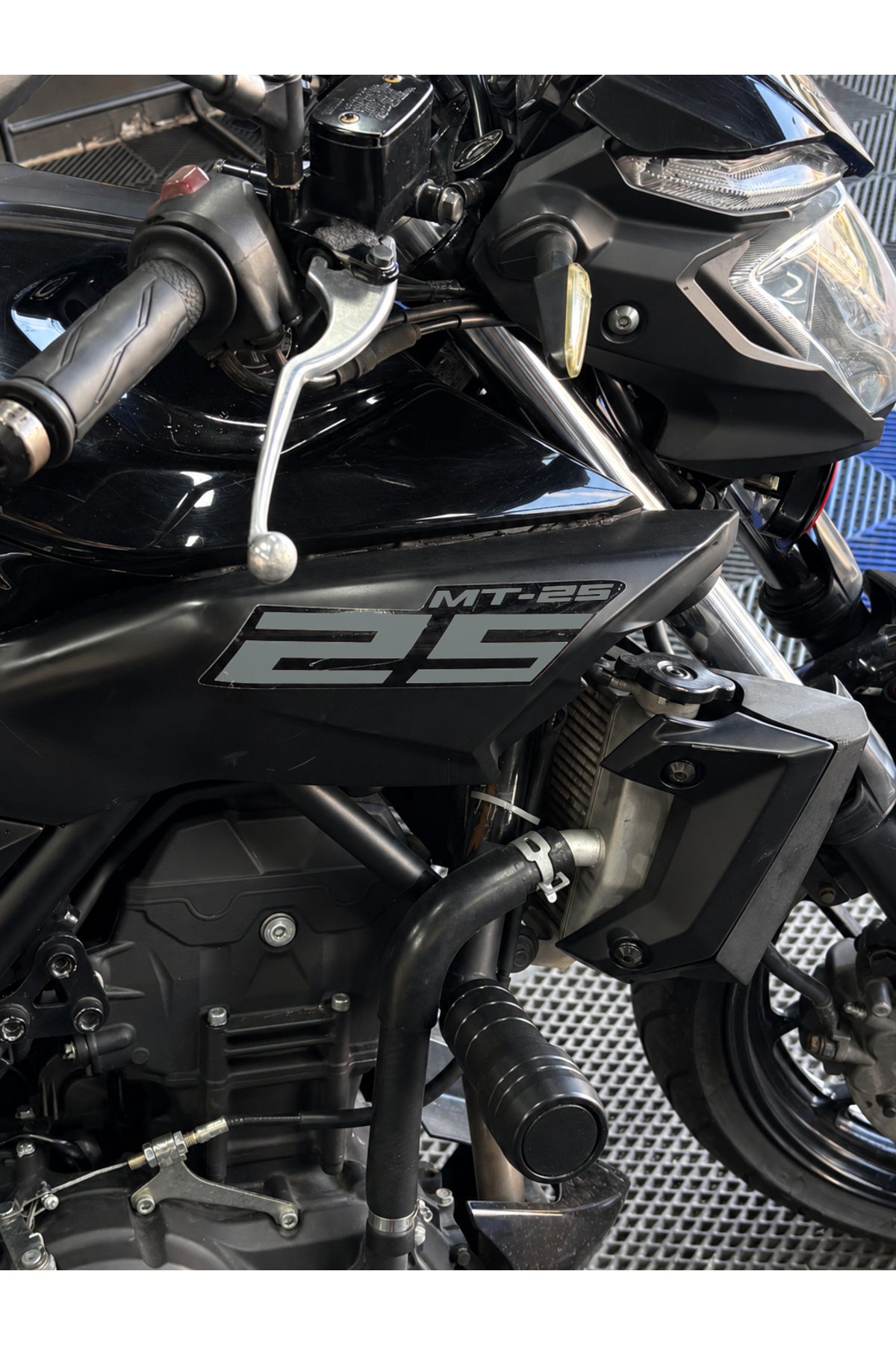 Yamaha MT-25 Eski Kasa için Orijinal Renkli Sticker Seti (Sağ ve Sol )