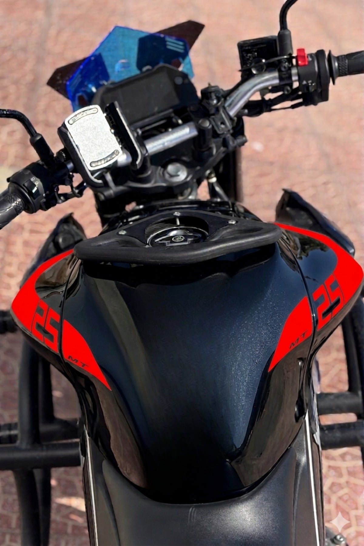 Yamaha MT-25 için Depo Kordon Sticker Etiket Seti (Sağ ve Sol )(2019-2026)