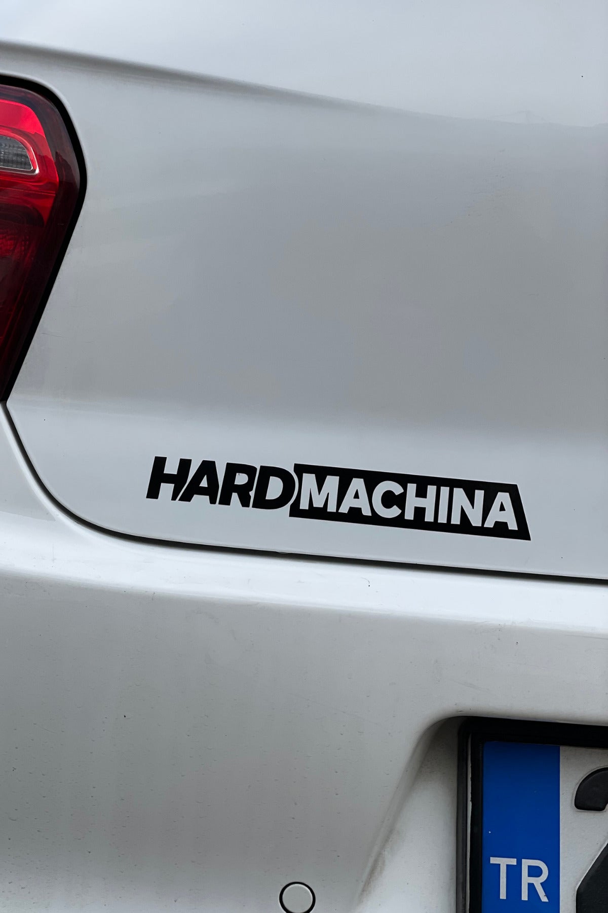 Motor ve Araba için Siyah Renk Hard Machina Sticker Etiket (1 Adet)