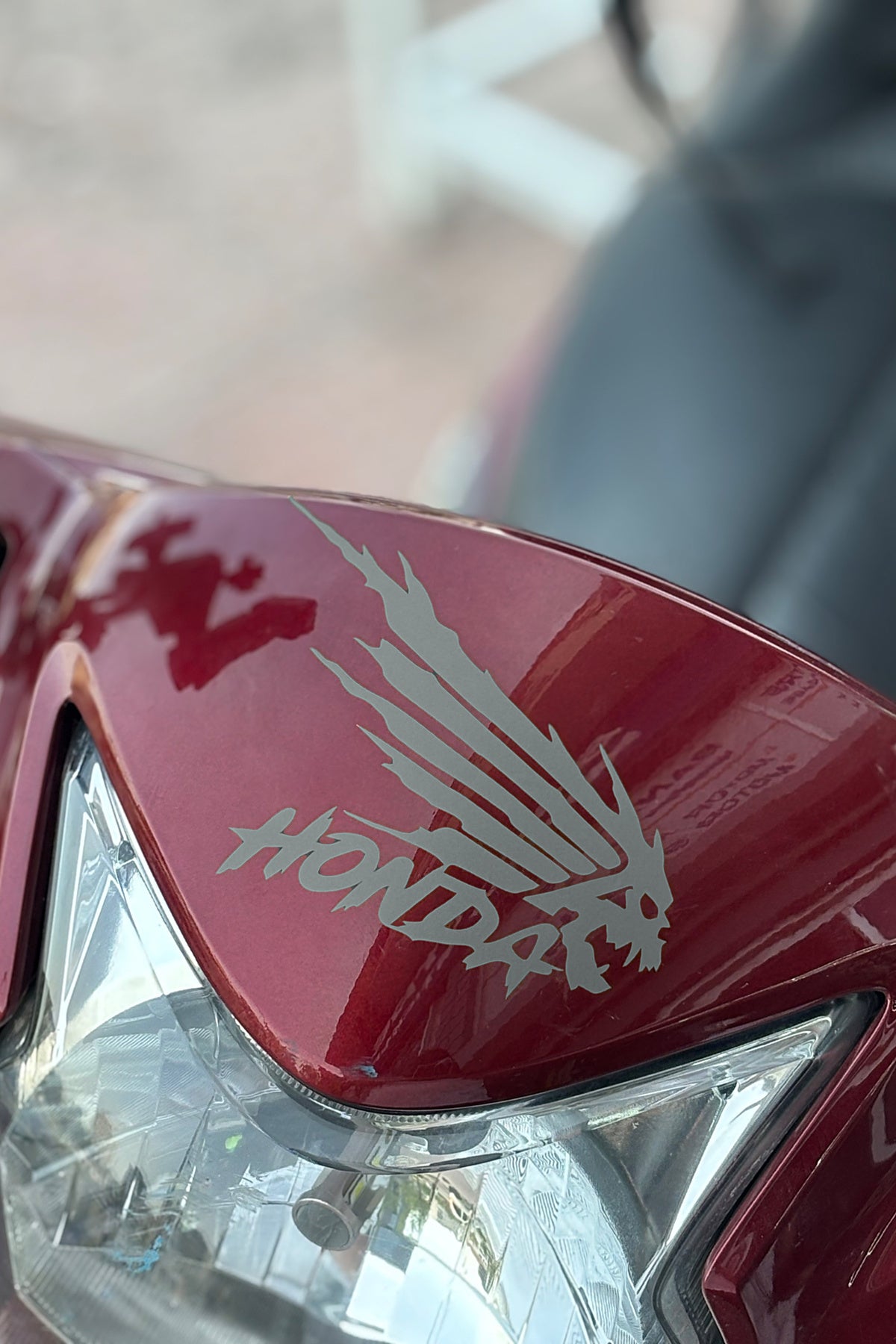Honda Motosiklet Grubu için Canavarlı Logo Sticker Etiket (12CM) (1 Adet)