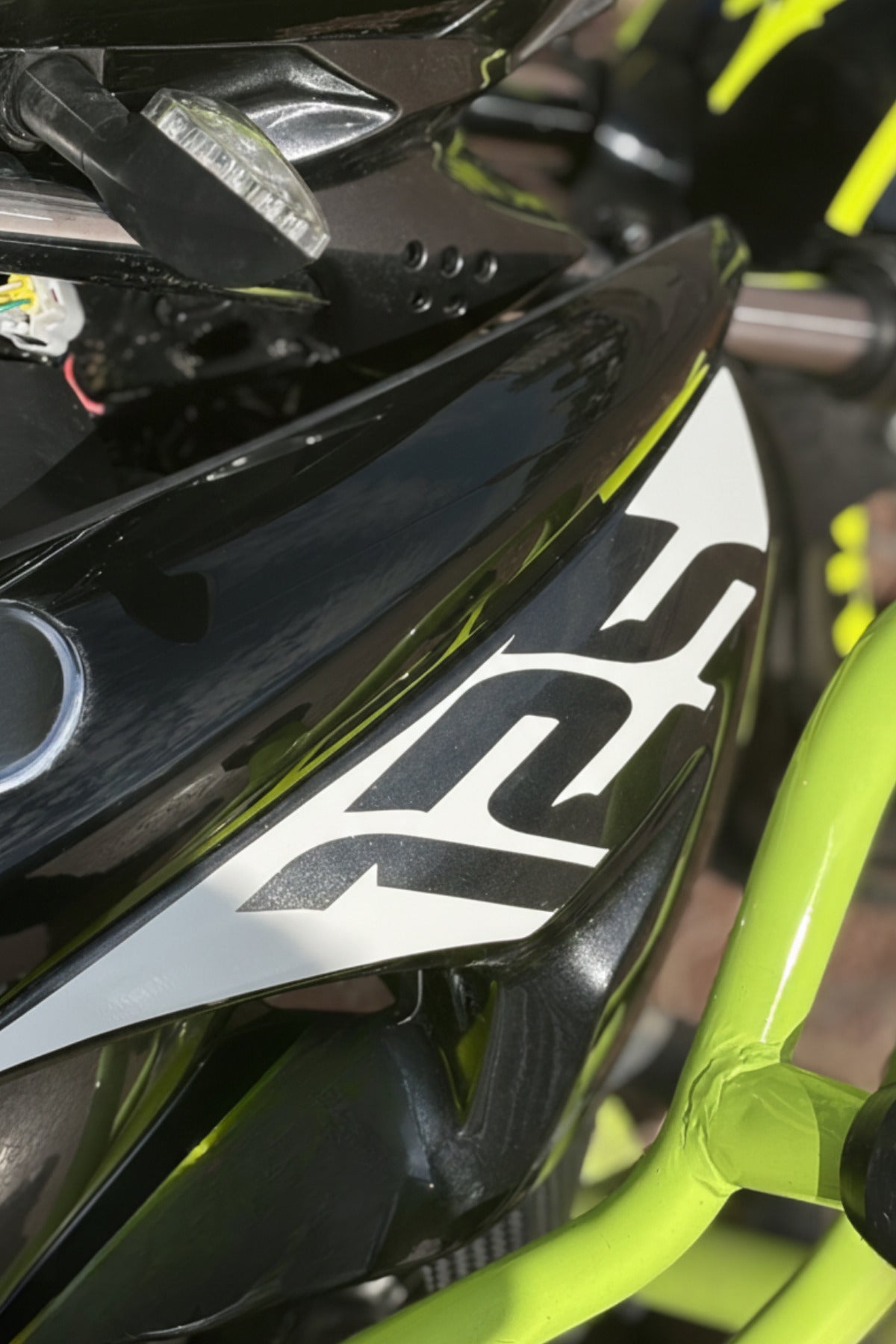 Mondial Drift-L için 125 Yazılı Yan Grenaj Kaplama Sticker (Sağ ve Sol)