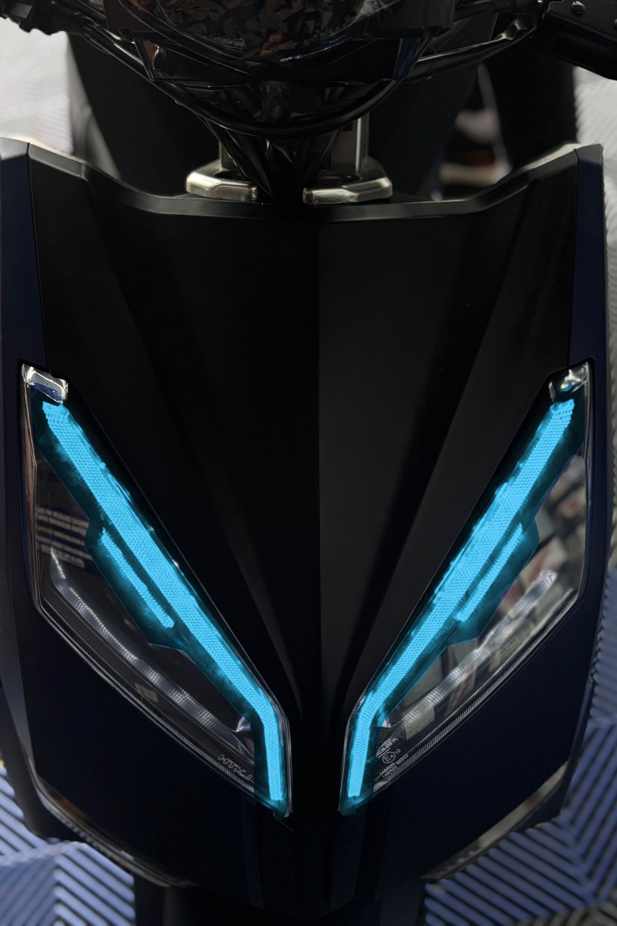 Mondial Lavinia Pro Scooter için Hazır Kesim Far Renklendirme Far Film Sticker