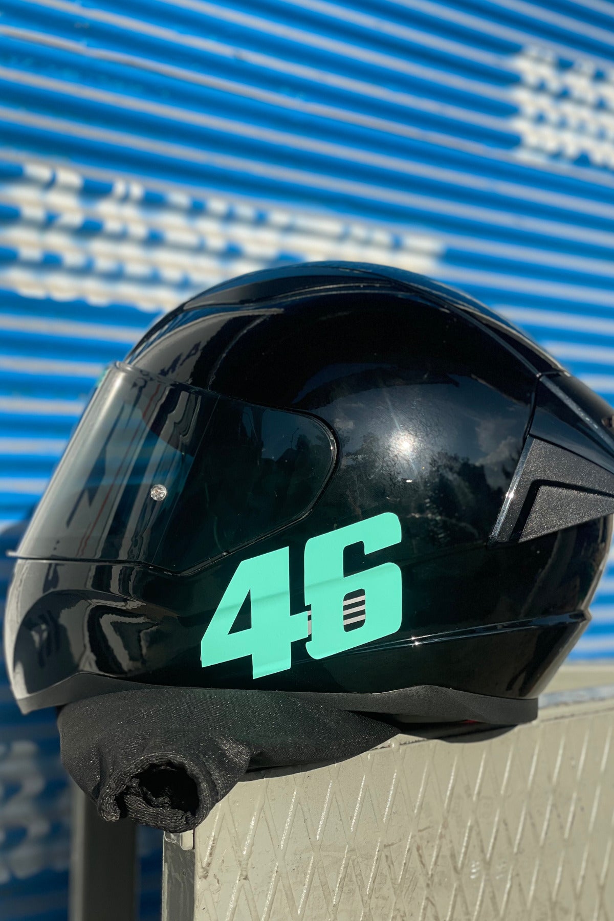 Motor ve Kask için Orafol Nane Yeşil Renk 46 Yarış Stili Sticker Etiket 12CMx6CM ( 1 Adet)