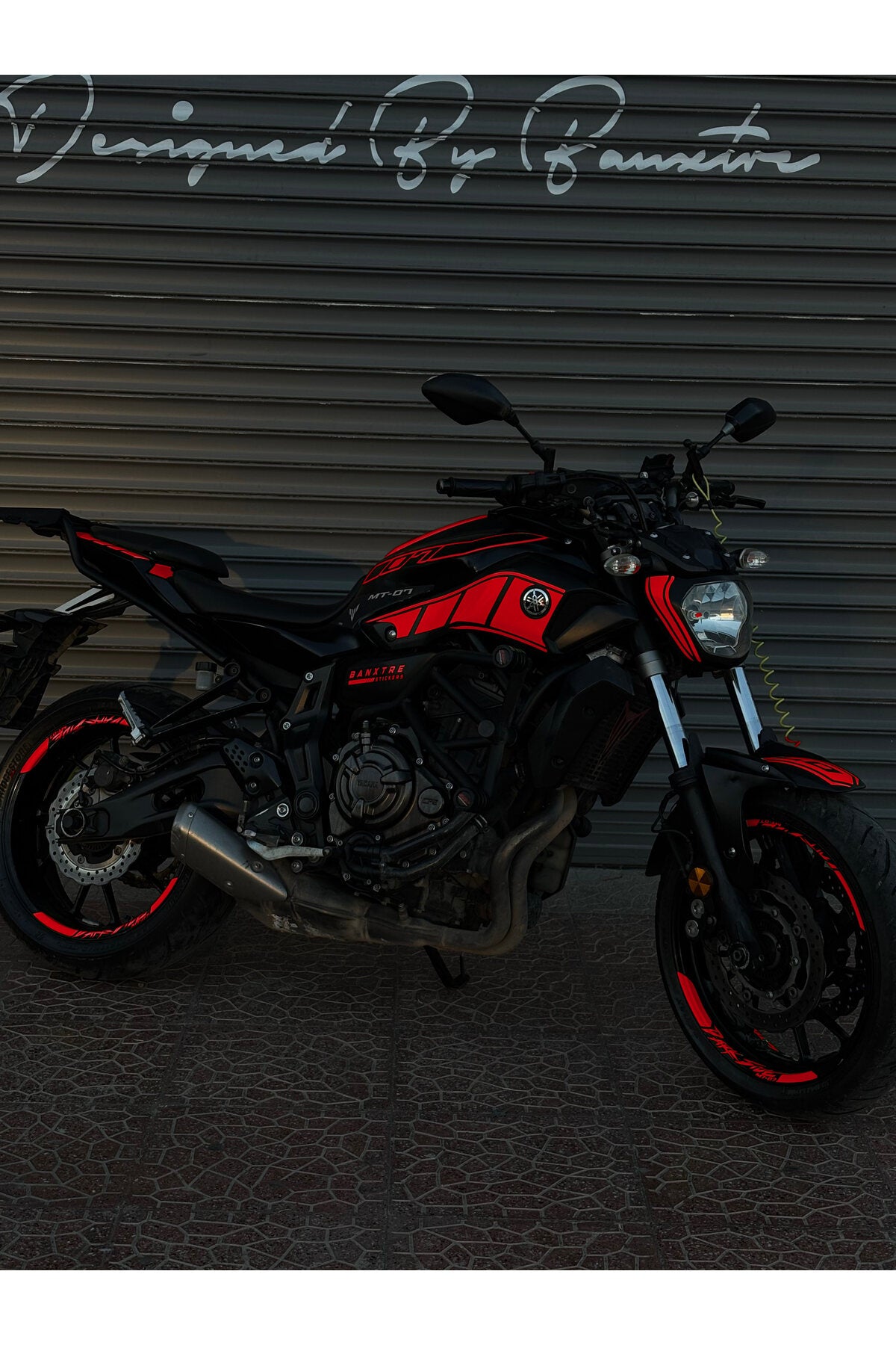 Yamaha MT-07 için Komple Sticker Seti (2014-2017) (Sağ ve Sol )